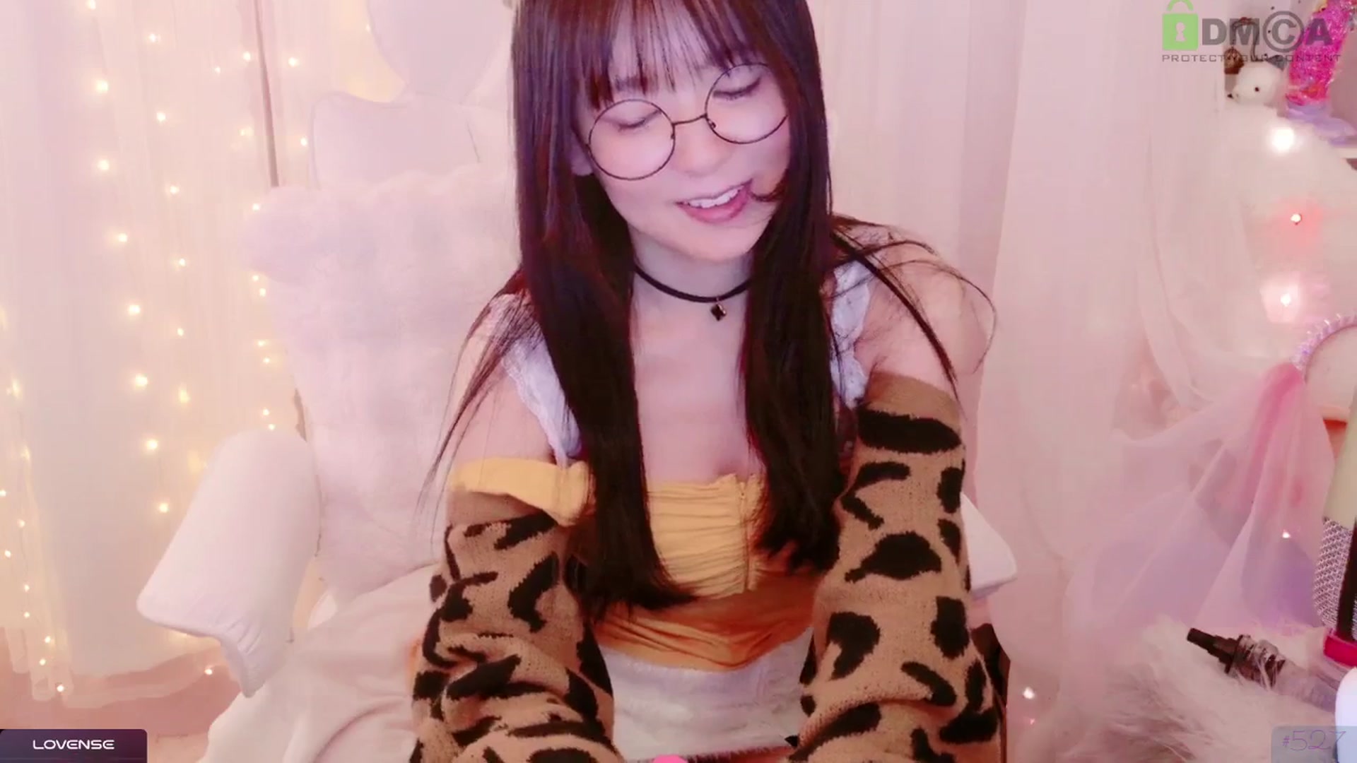 Gallery image thumbnail from meowpafupafu's myfreecams stream on, 03/22/2025, 06:46 image 19 of 20