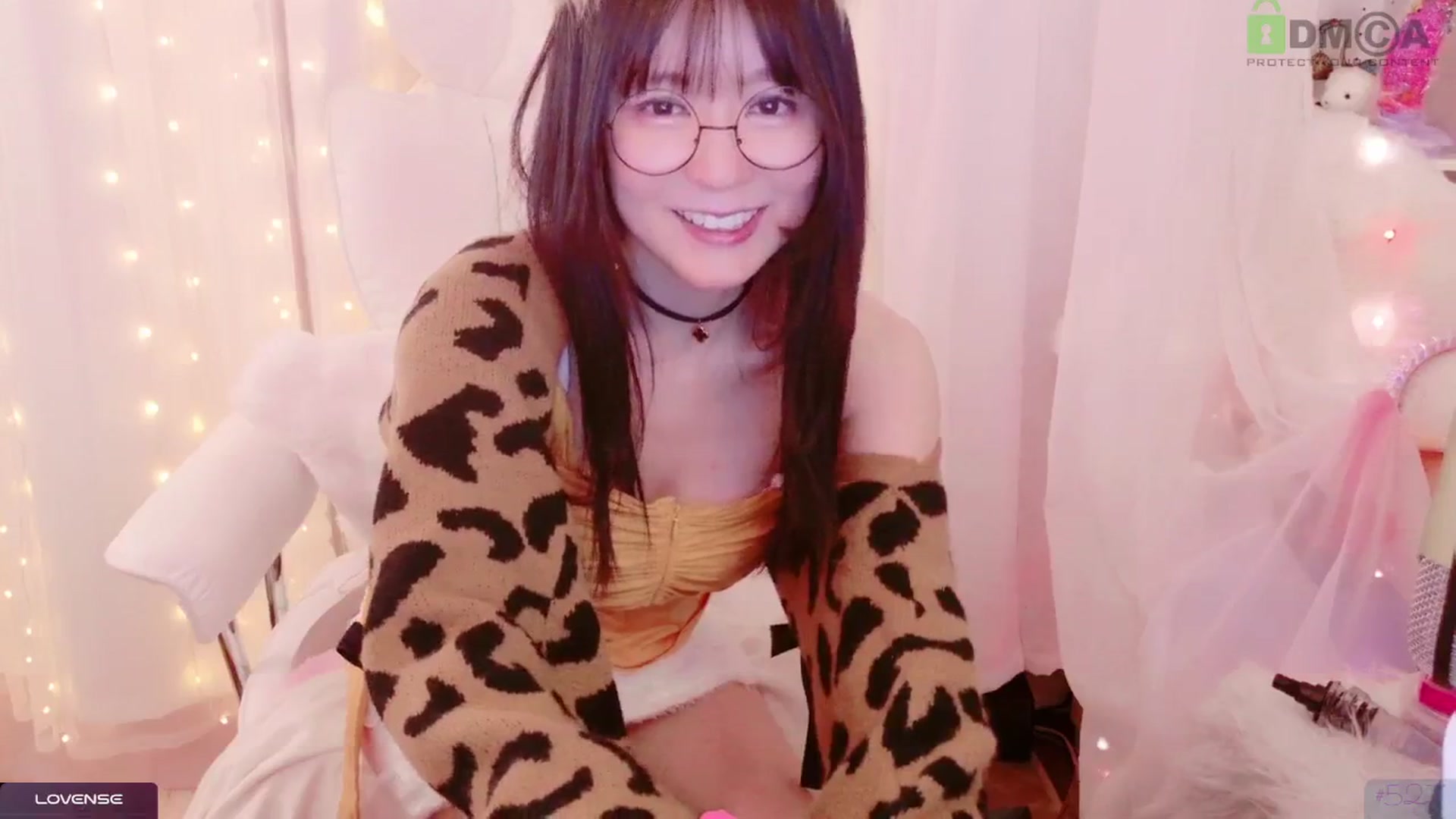 Gallery image thumbnail from meowpafupafu's myfreecams stream on, 03/22/2025, 06:46 image 17 of 20