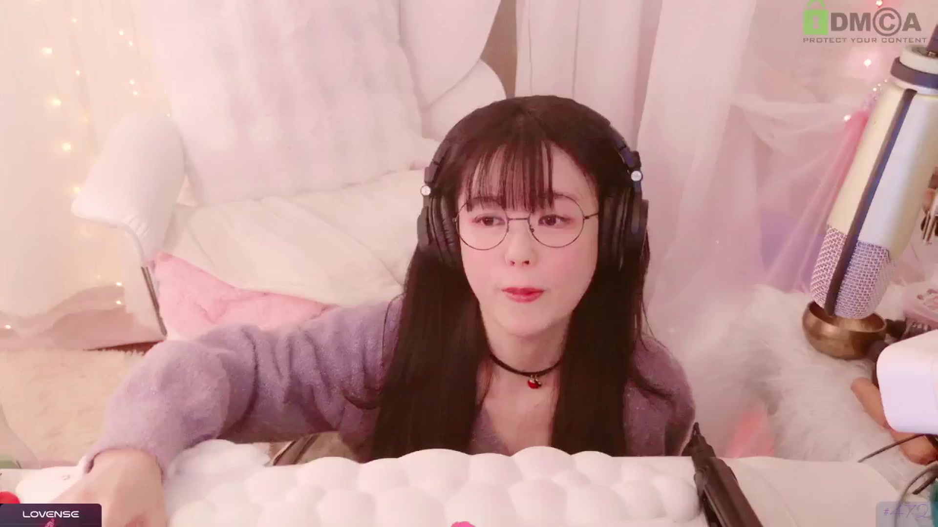 Gallery image thumbnail from meowpafupafu's myfreecams stream on, 03/22/2025, 10:42 image 7 of 20
