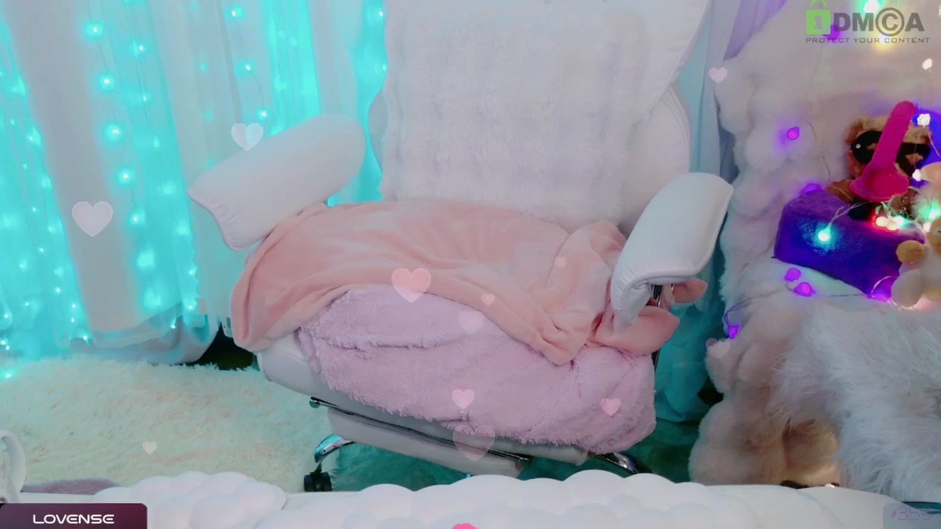 Gallery image thumbnail from meowpafupafu's myfreecams stream on, 03/23/2025, 10:03 image 7 of 20