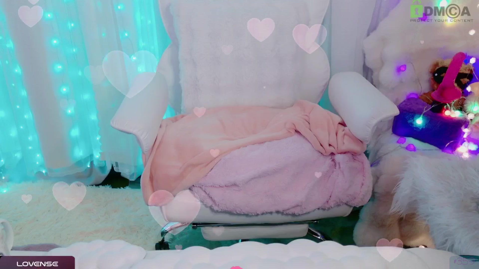 Gallery image thumbnail from meowpafupafu's myfreecams stream on, 03/23/2025, 10:03 image 6 of 20
