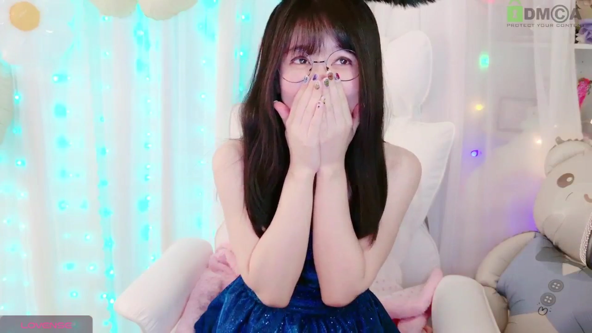 Gallery image thumbnail from meowpafupafu's myfreecams stream on, 03/30/2025, 06:21 image 17 of 20