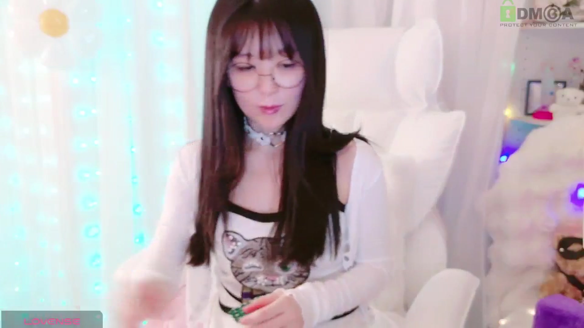 Gallery image thumbnail from meowpafupafu's myfreecams stream on, 04/05/2025, 06:15 image 14 of 20