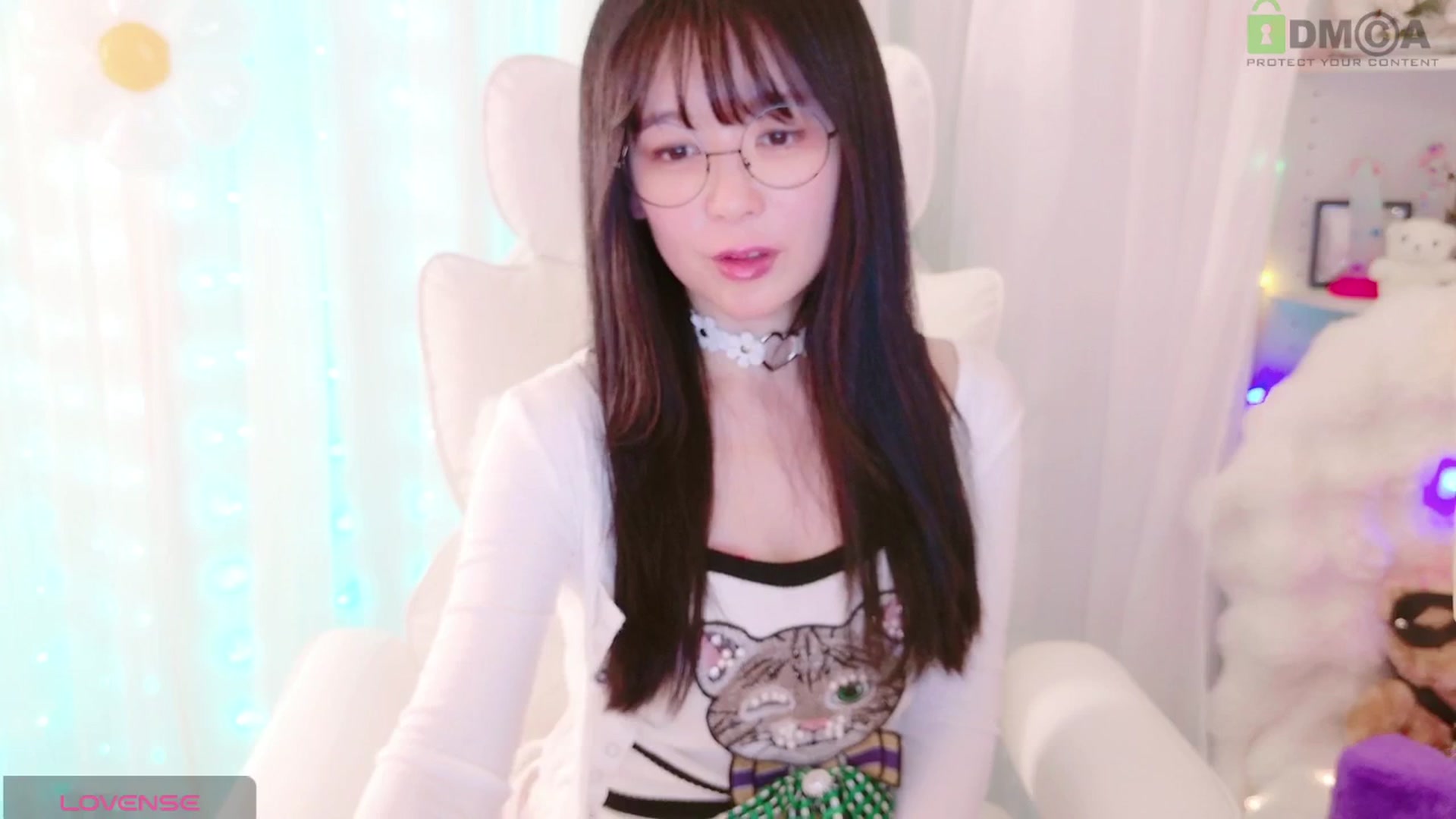 Gallery image thumbnail from meowpafupafu's myfreecams stream on, 04/05/2025, 06:15 image 16 of 20