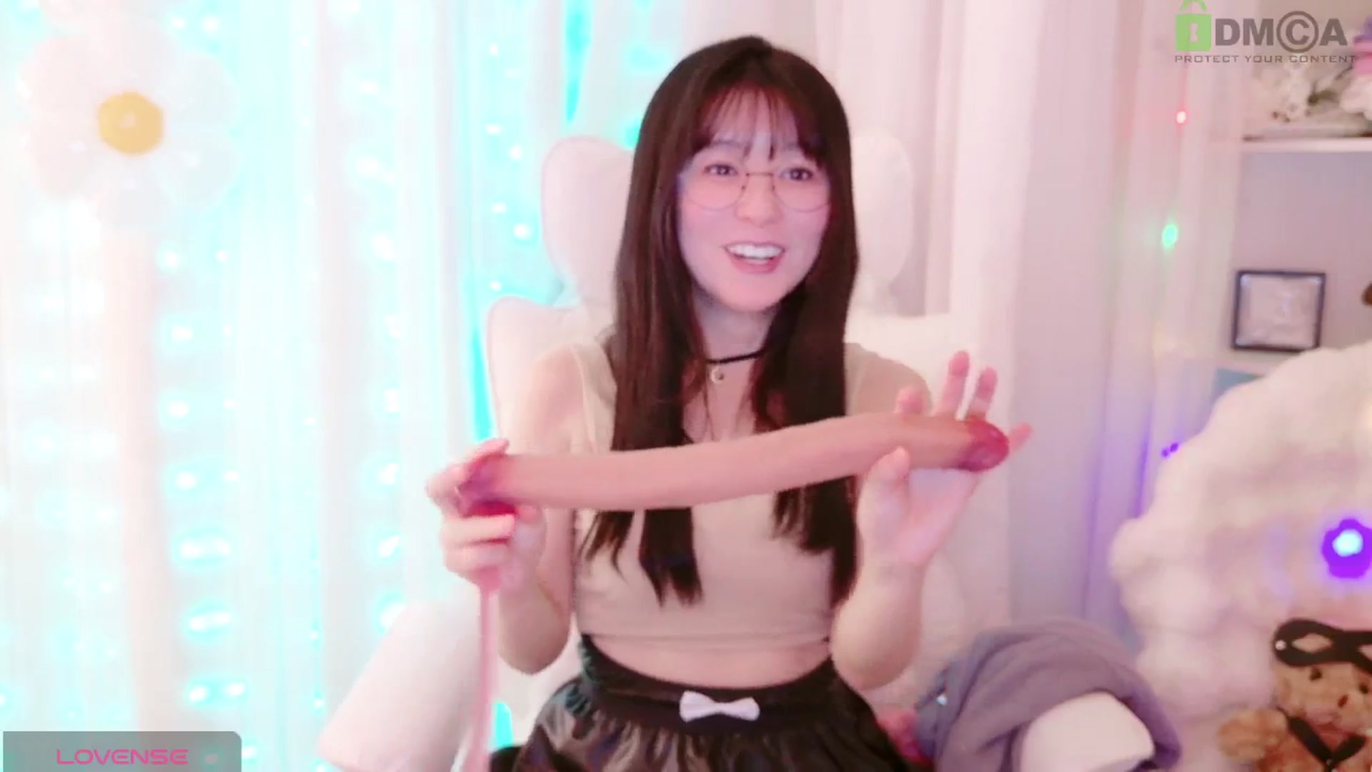 Gallery image thumbnail from meowpafupafu's myfreecams stream on, 04/06/2025, 05:37 image 17 of 20