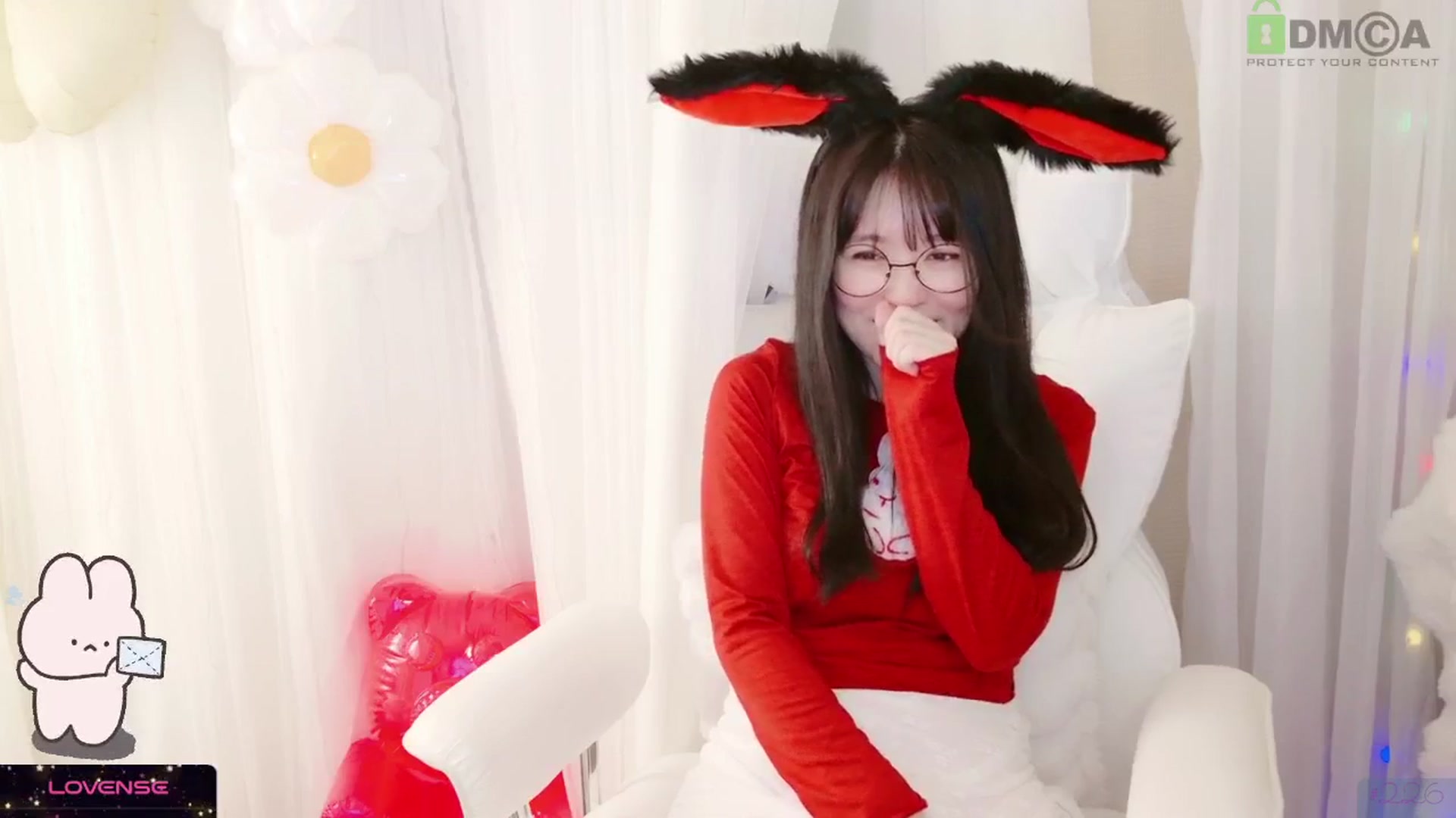 Gallery image thumbnail from meowpafupafu's myfreecams stream on, 04/19/2025, 05:44 image 18 of 20