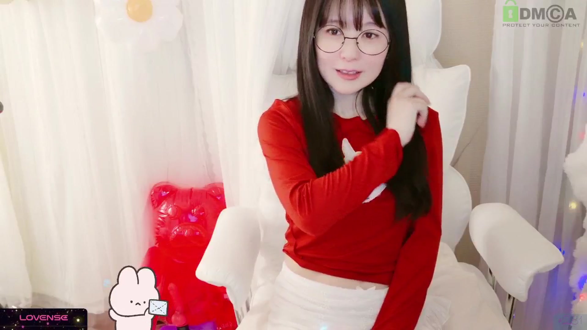 Gallery image thumbnail from meowpafupafu's myfreecams stream on, 04/19/2025, 05:44 image 2 of 20