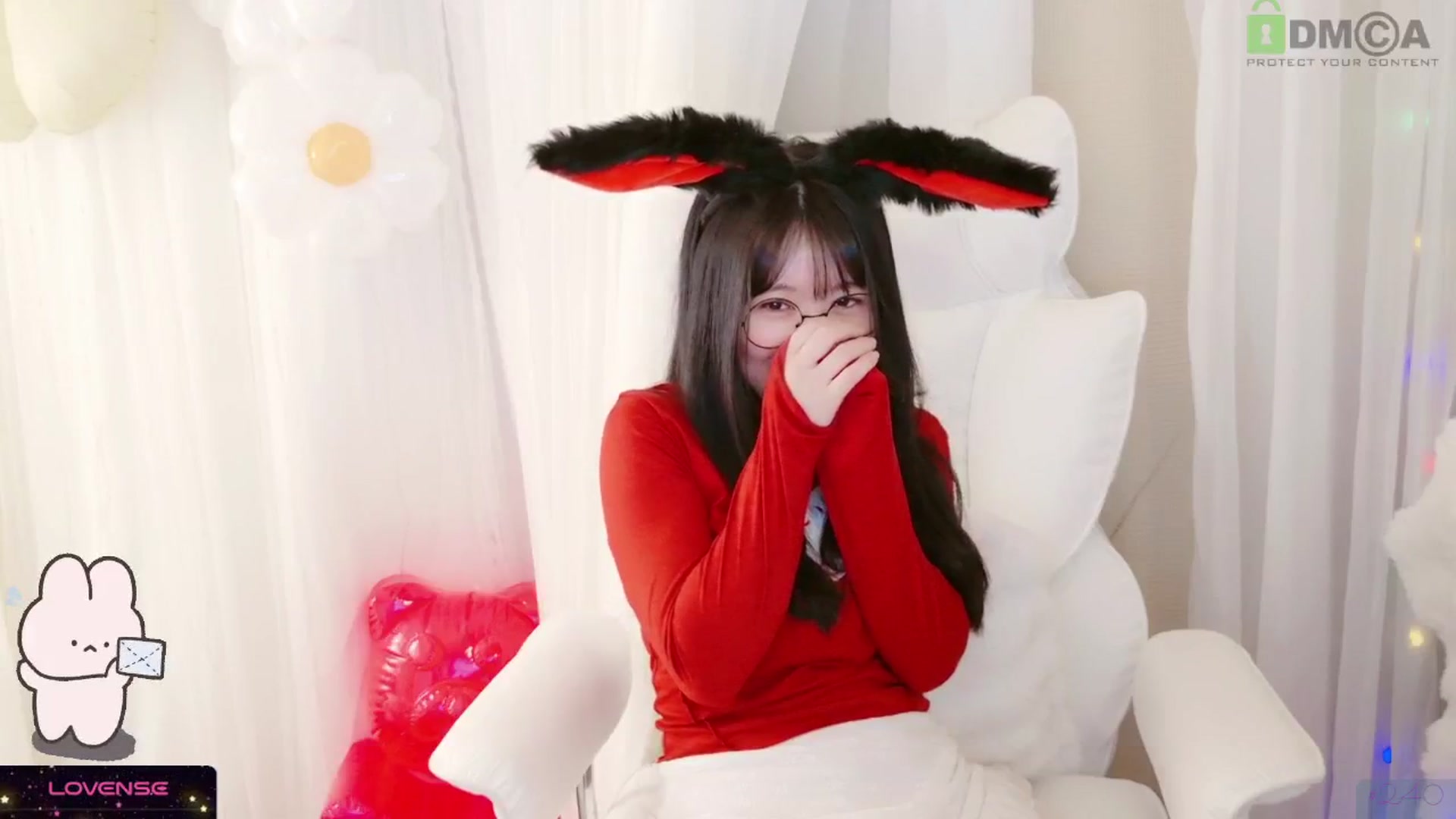 Gallery image thumbnail from meowpafupafu's myfreecams stream on, 04/19/2025, 05:44 image 15 of 20