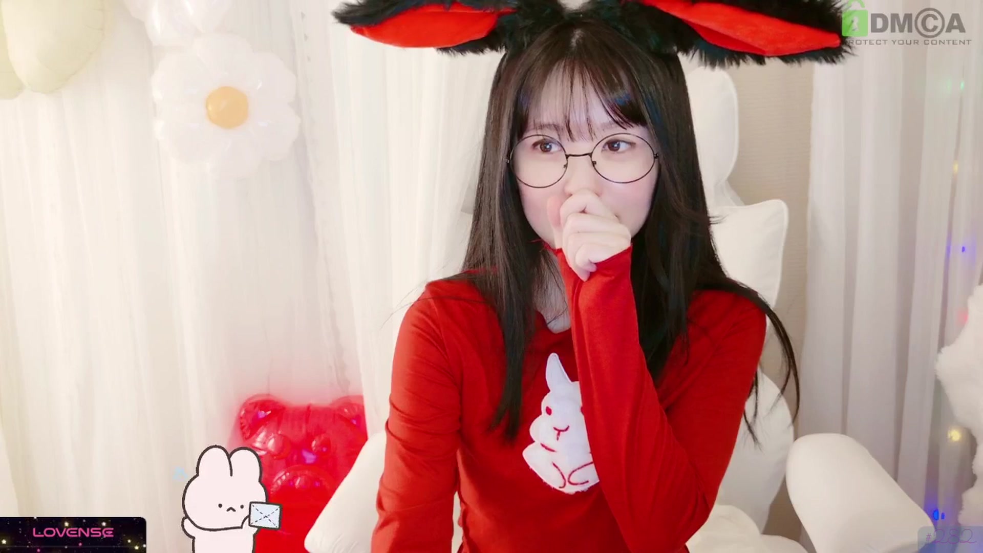 Gallery image thumbnail from meowpafupafu's myfreecams stream on, 04/19/2025, 05:44 image 5 of 20