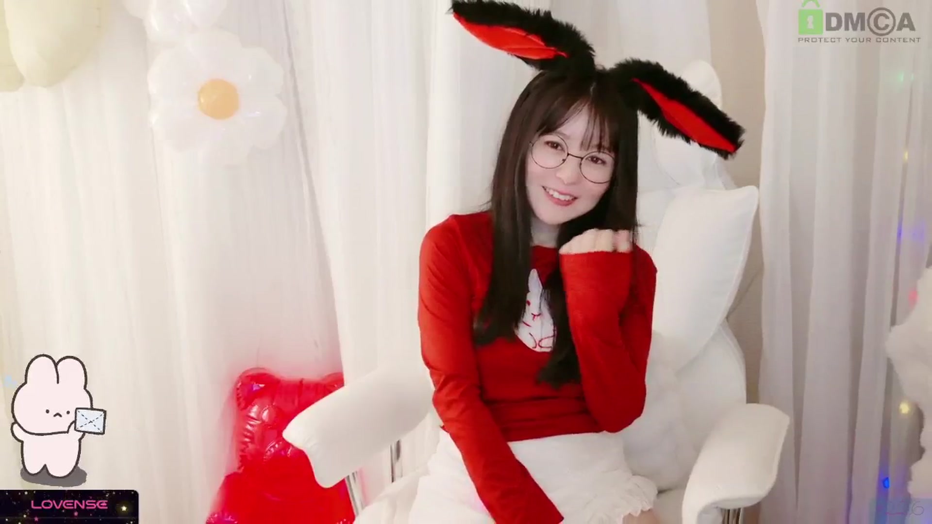 Gallery image thumbnail from meowpafupafu's myfreecams stream on, 04/19/2025, 05:44 image 16 of 20