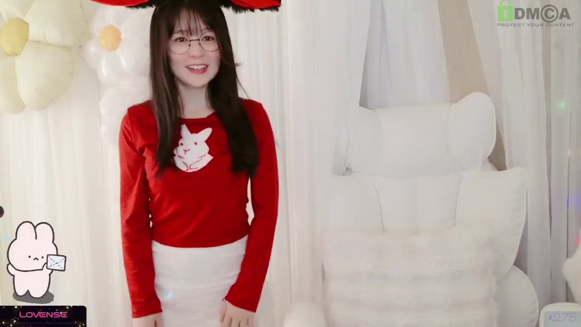 Gallery image thumbnail from meowpafupafu's myfreecams stream on, 04/19/2025, 05:44 image 8 of 20