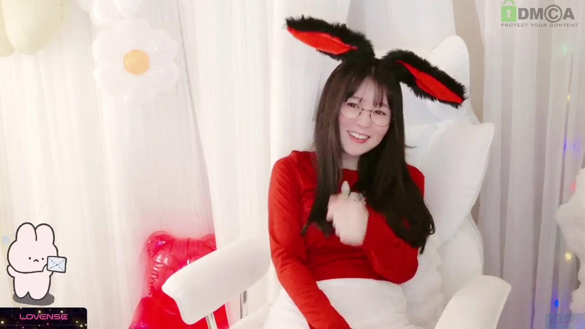 Gallery image thumbnail from meowpafupafu's myfreecams stream on, 04/19/2025, 05:44 image 19 of 20