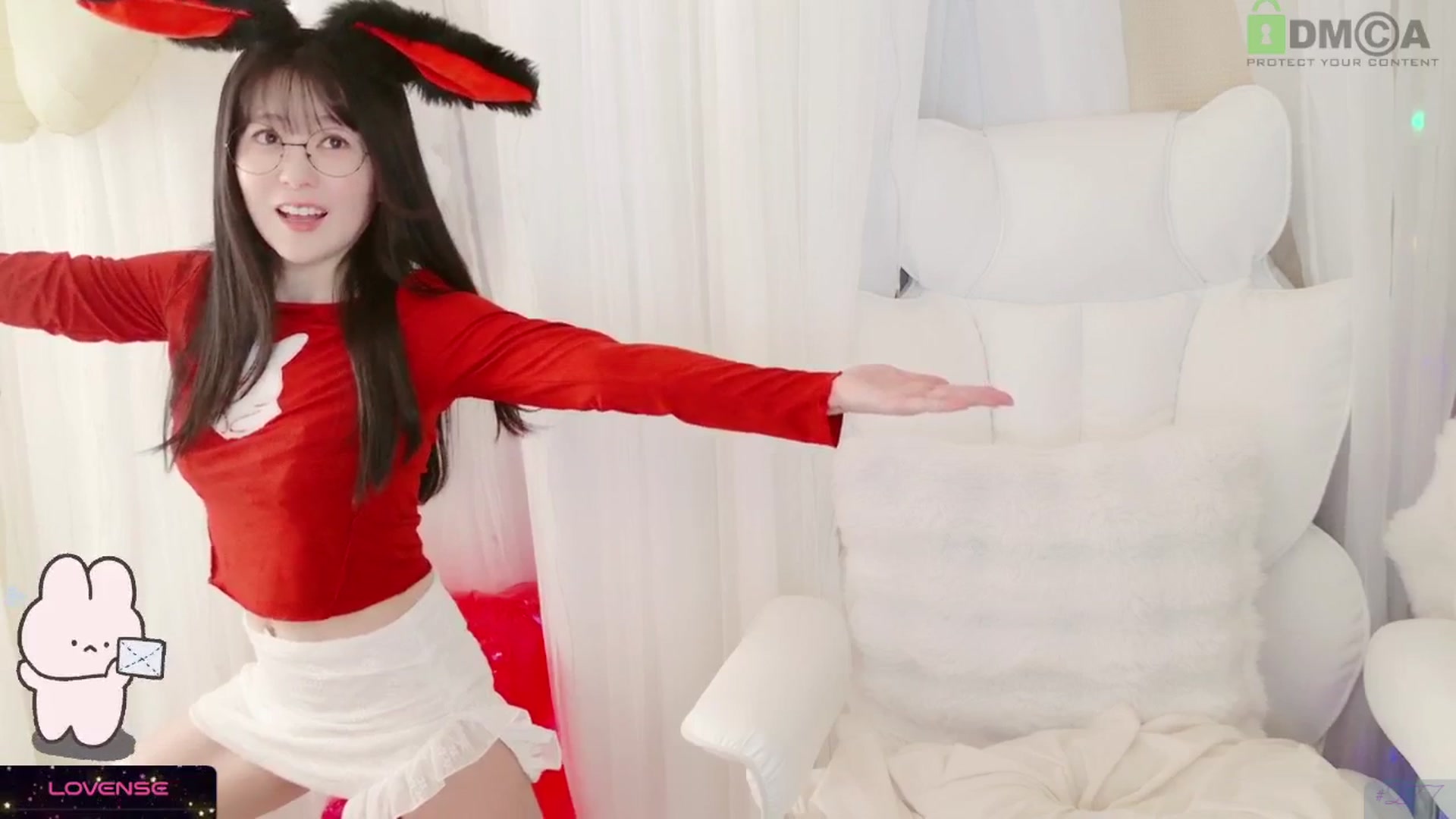 Gallery image thumbnail from meowpafupafu's myfreecams stream on, 04/19/2025, 05:44 image 9 of 20