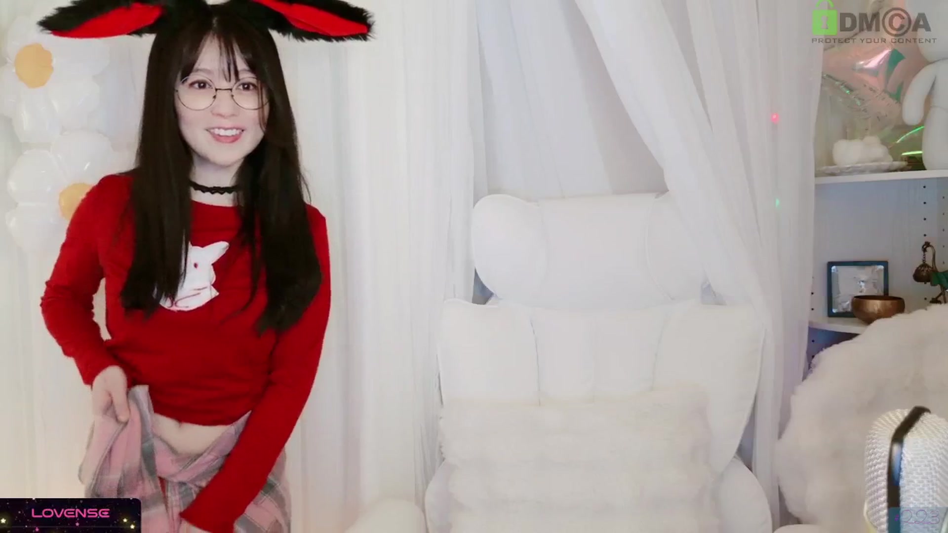 Gallery image thumbnail from meowpafupafu's myfreecams stream on, 04/19/2025, 07:44 image 17 of 20