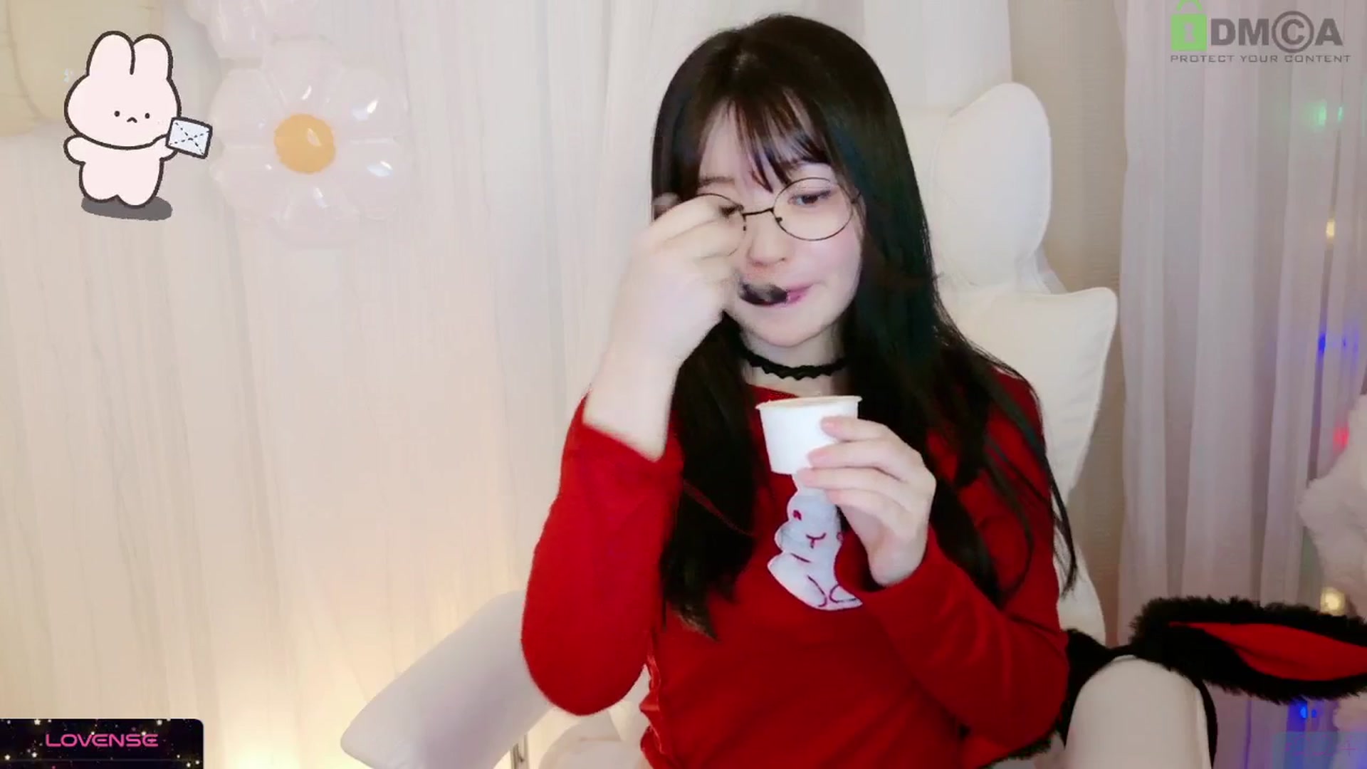 Gallery image thumbnail from meowpafupafu's myfreecams stream on, 04/19/2025, 07:44 image 3 of 20