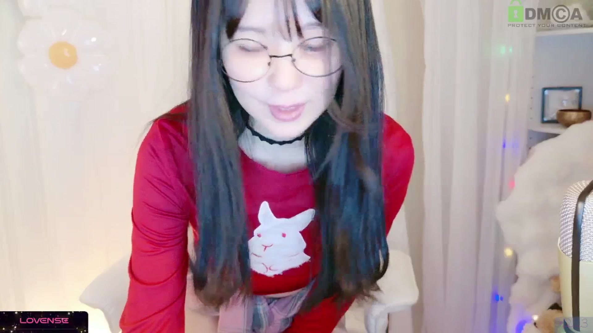Gallery image thumbnail from meowpafupafu's myfreecams stream on, 04/19/2025, 07:44 image 16 of 20