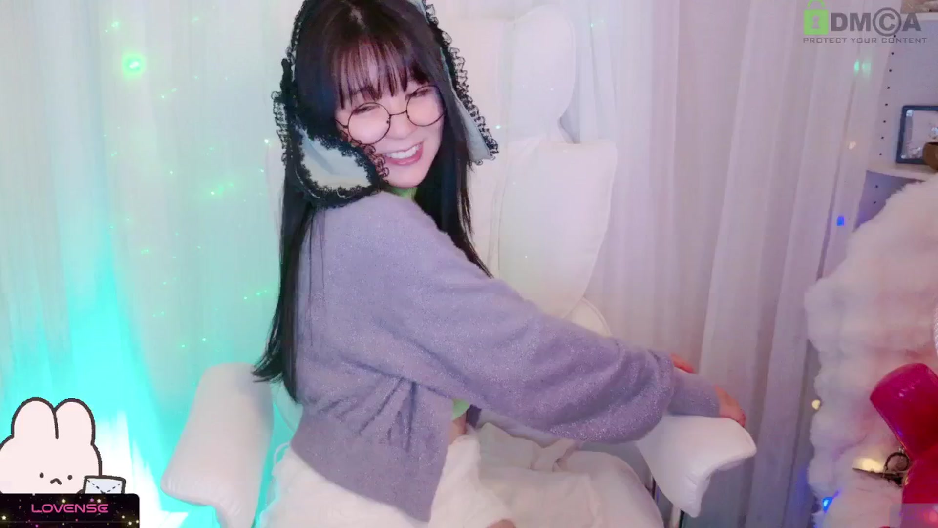 Gallery image thumbnail from meowpafupafu's myfreecams stream on, 04/20/2025, 07:54 image 12 of 20