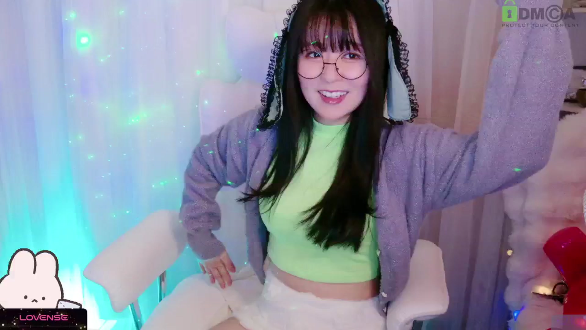 Gallery image thumbnail from meowpafupafu's myfreecams stream on, 04/20/2025, 07:54 image 14 of 20