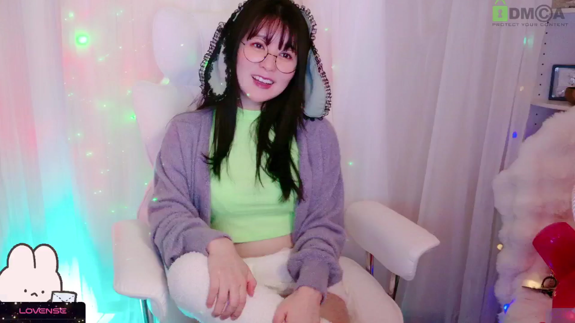 Gallery image thumbnail from meowpafupafu's myfreecams stream on, 04/20/2025, 07:54 image 9 of 20