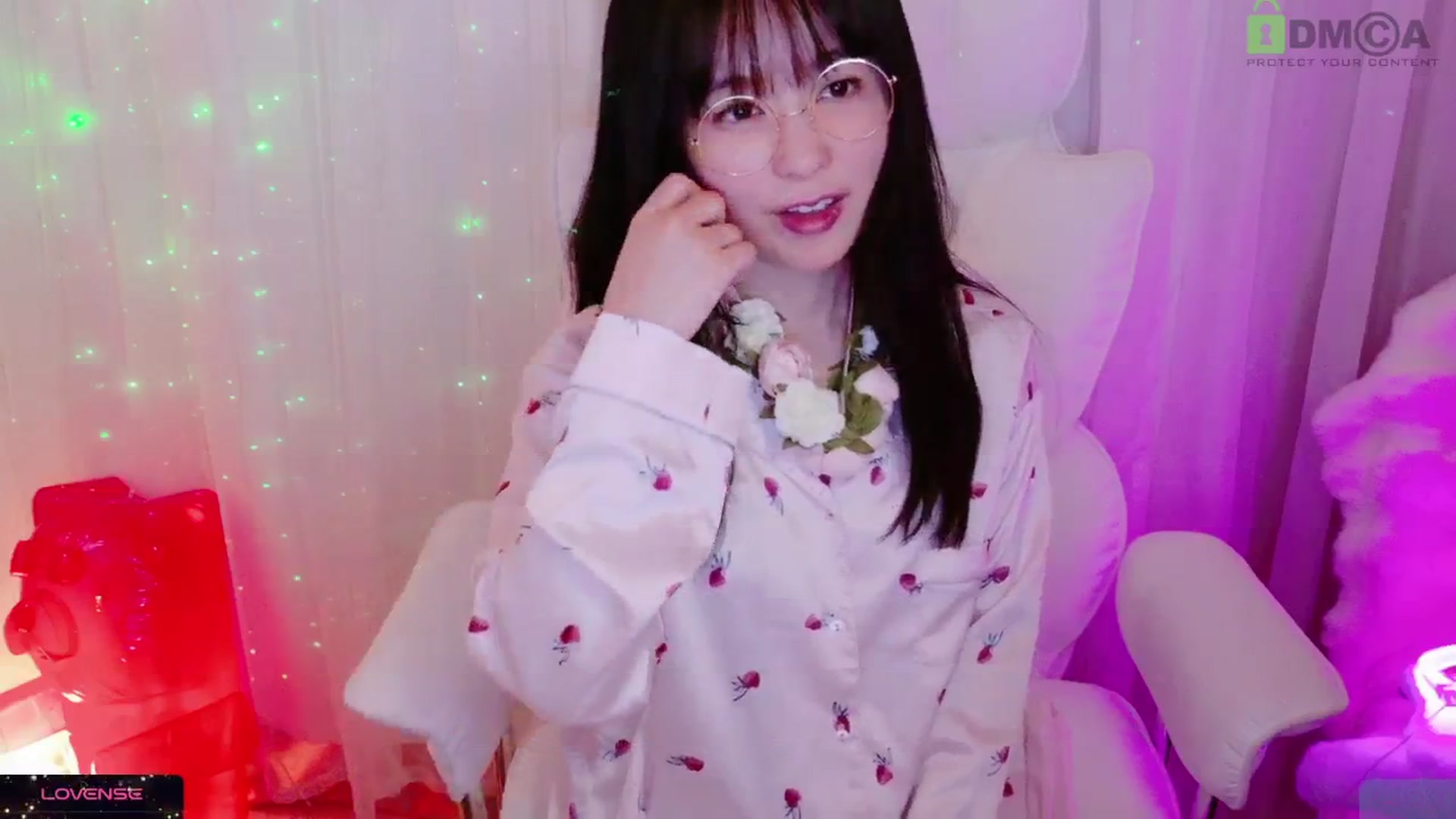 Gallery image thumbnail from meowpafupafu's myfreecams stream on, 04/25/2025, 06:28 image 19 of 20
