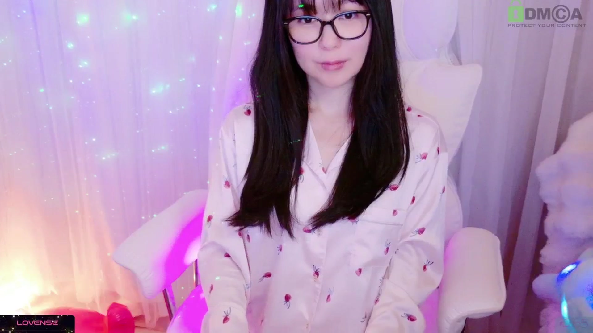 Gallery image thumbnail from meowpafupafu's myfreecams stream on, 04/25/2025, 06:28 image 10 of 20