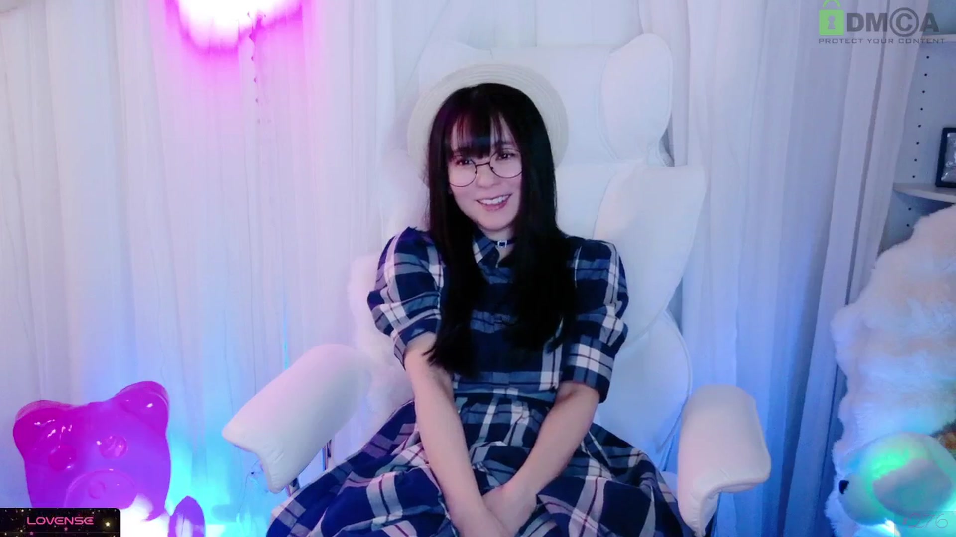 Gallery image thumbnail from meowpafupafu's myfreecams stream on, 04/26/2025, 05:59 image 15 of 20