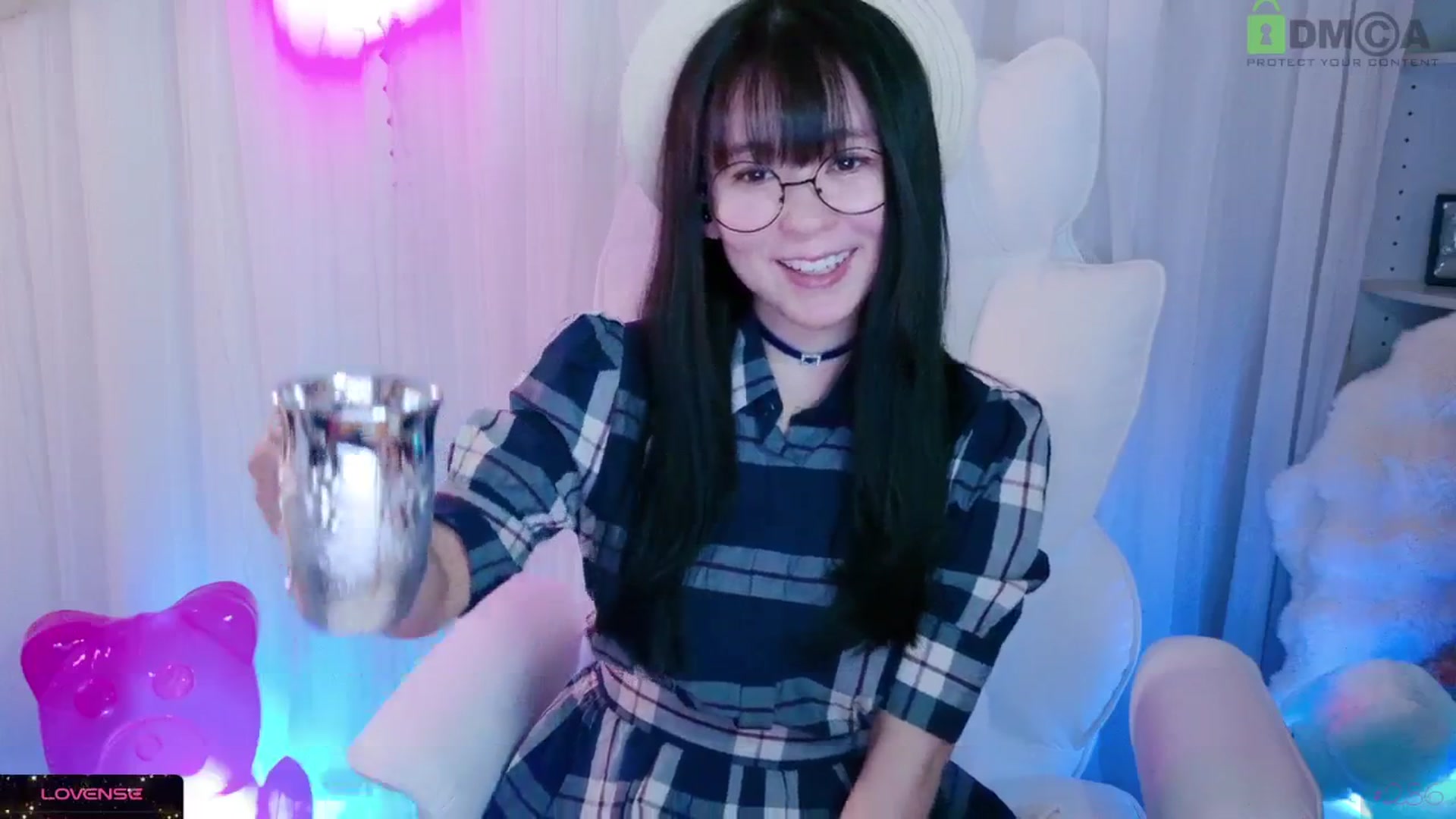 Gallery image thumbnail from meowpafupafu's myfreecams stream on, 04/26/2025, 05:59 image 12 of 20