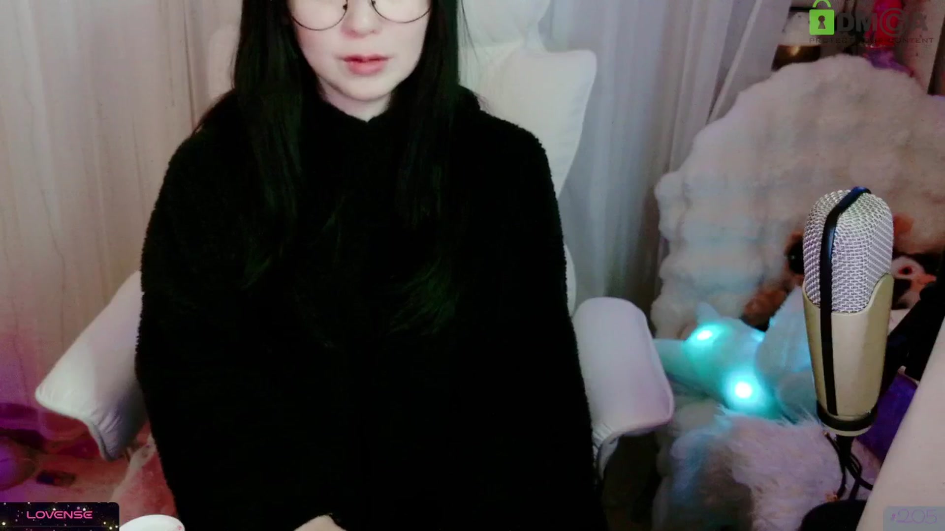Gallery image thumbnail from meowpafupafu's myfreecams stream on, 04/27/2025, 09:37 image 5 of 20