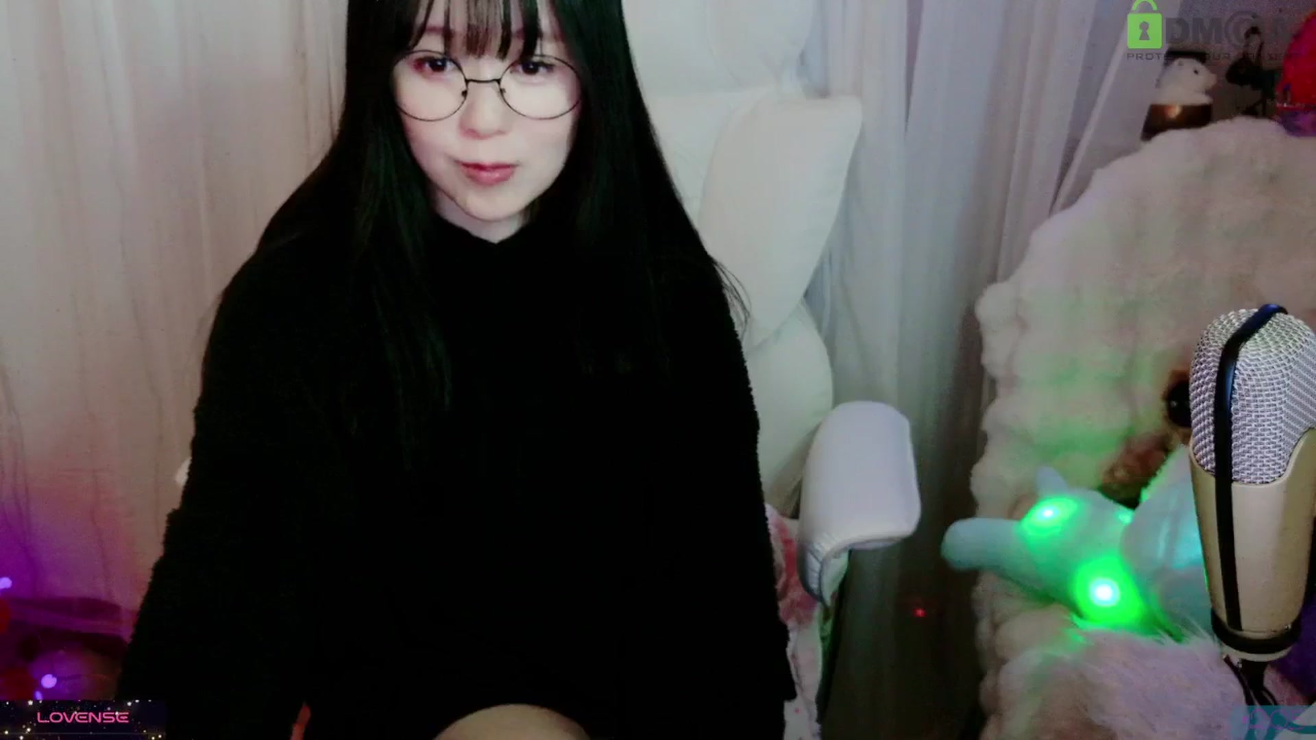 Gallery image thumbnail from meowpafupafu's myfreecams stream on, 04/27/2025, 09:37 image 10 of 20
