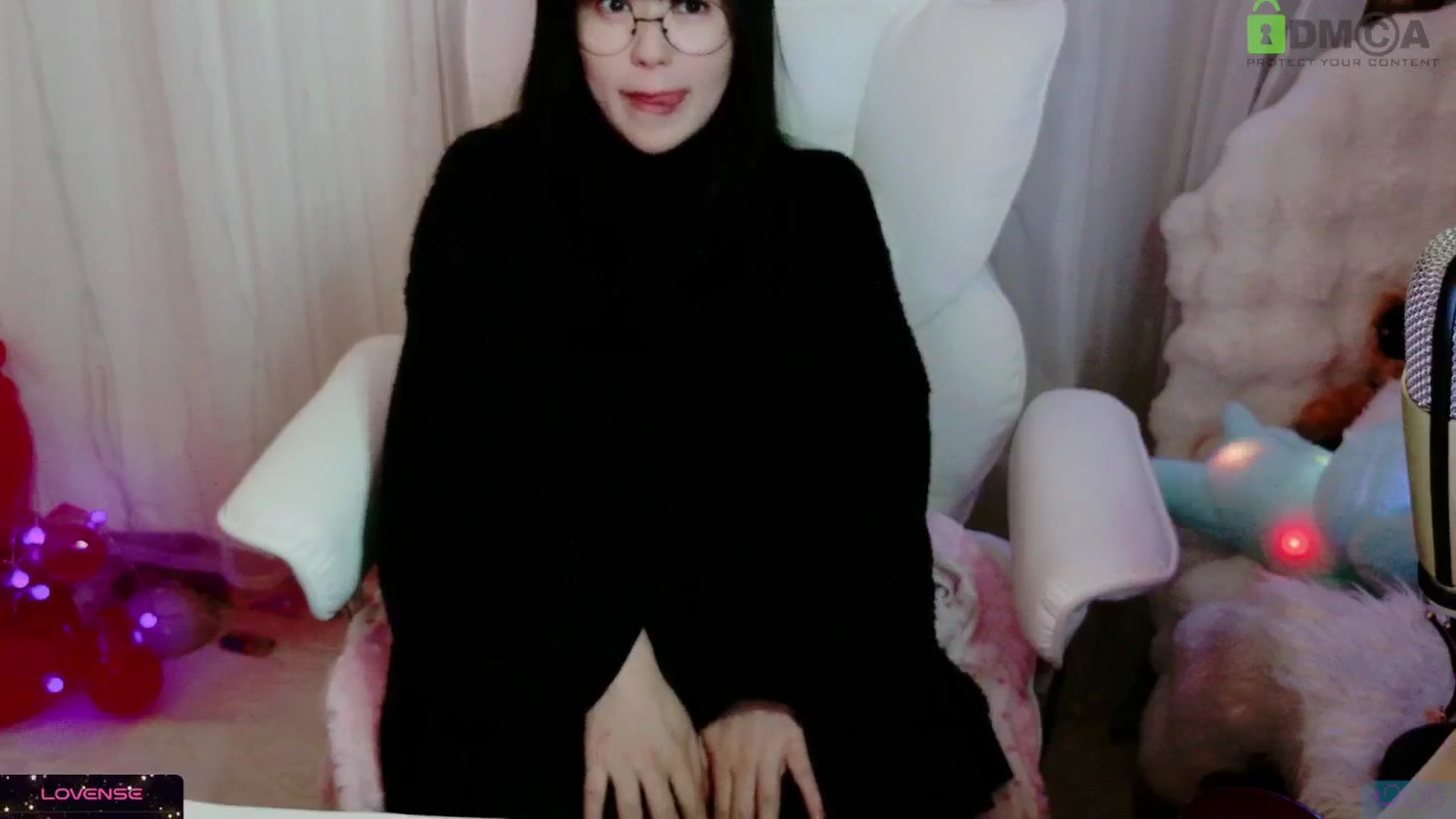 Gallery image thumbnail from meowpafupafu's myfreecams stream on, 04/27/2025, 09:37 image 8 of 20