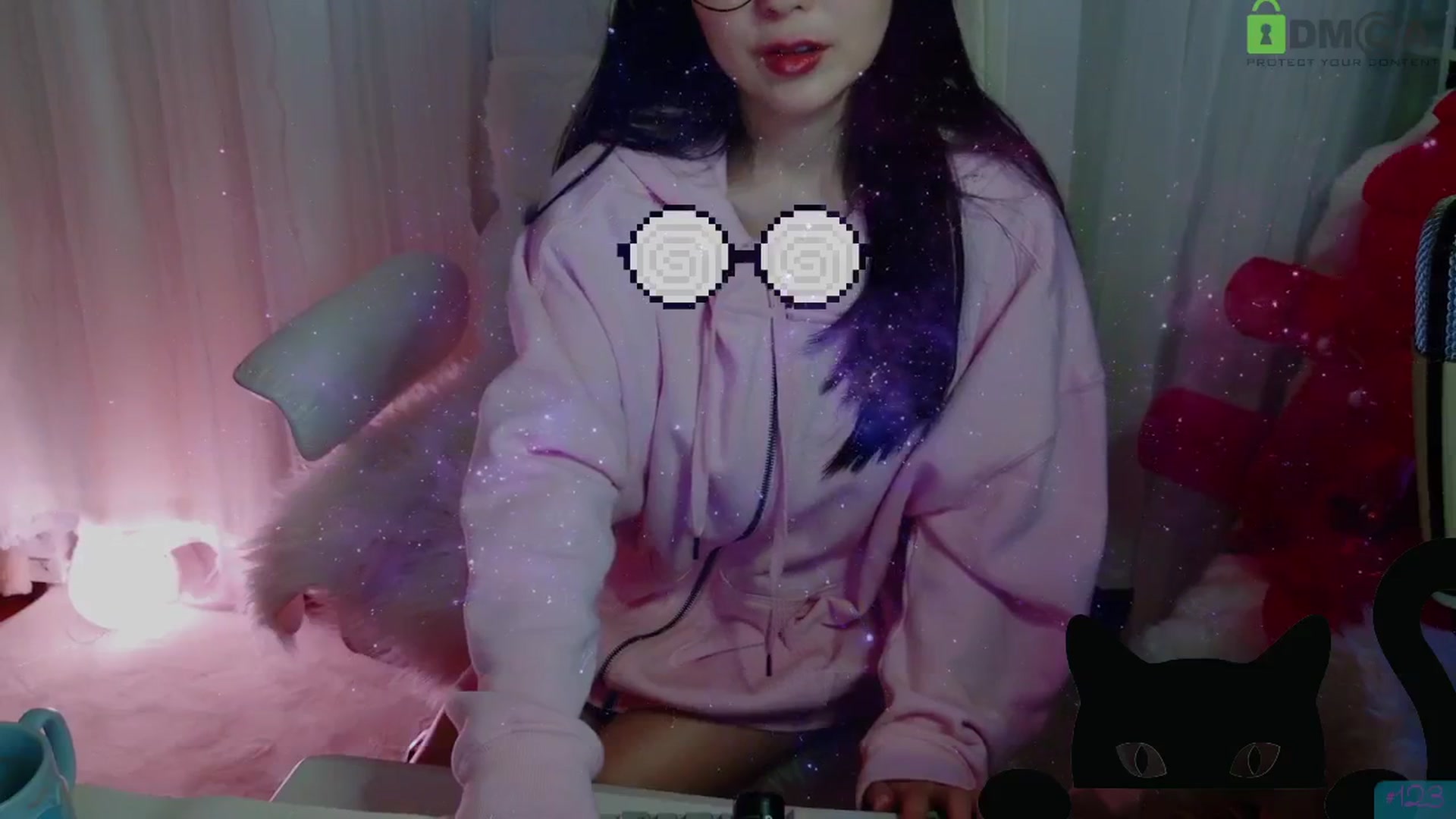 Gallery image thumbnail from meowpafupafu's myfreecams stream on, 05/03/2025, 10:02 image 7 of 20