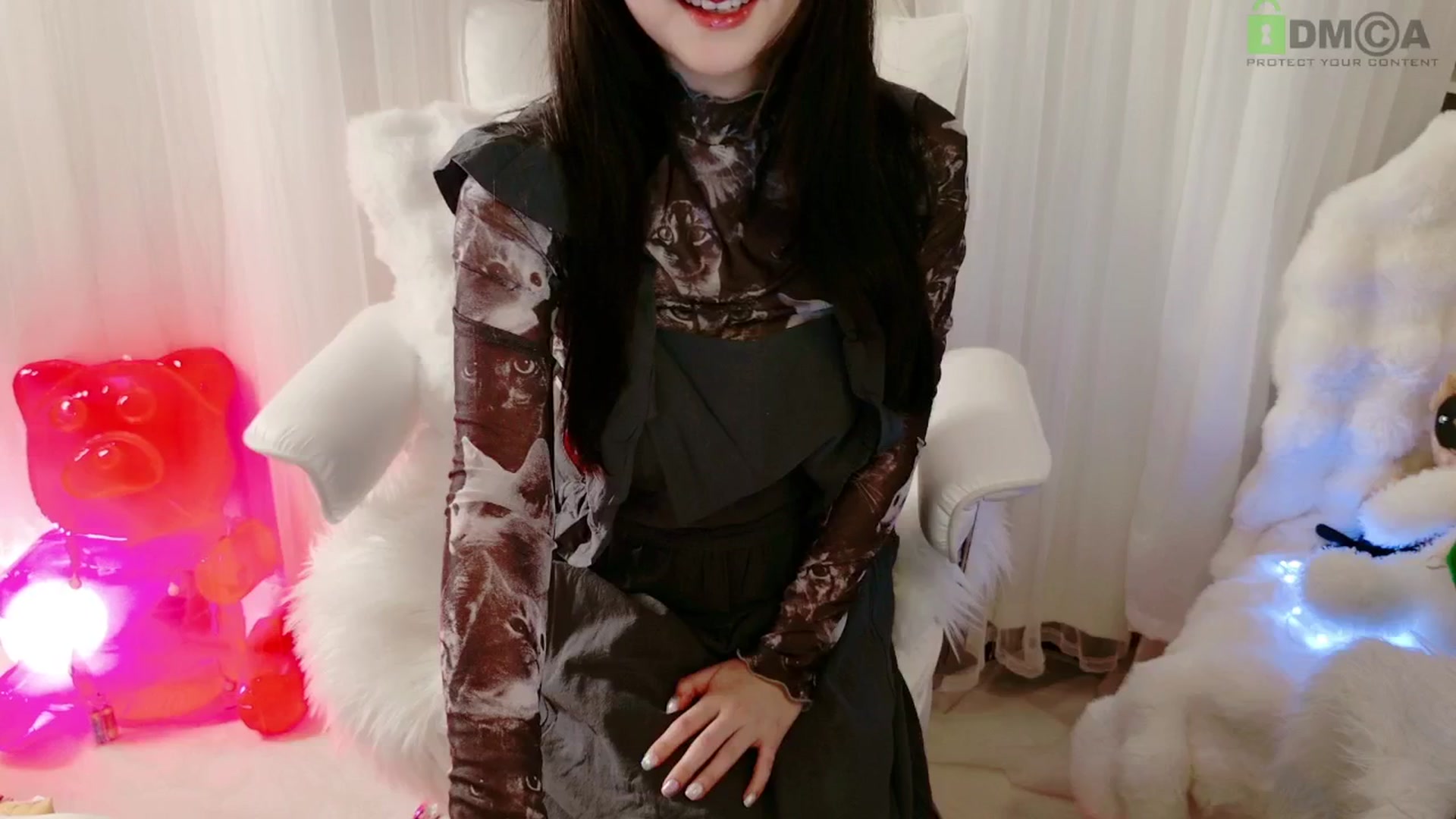 Gallery image thumbnail from meowpafupafu's myfreecams stream on, 05/04/2025, 05:32 image 4 of 20