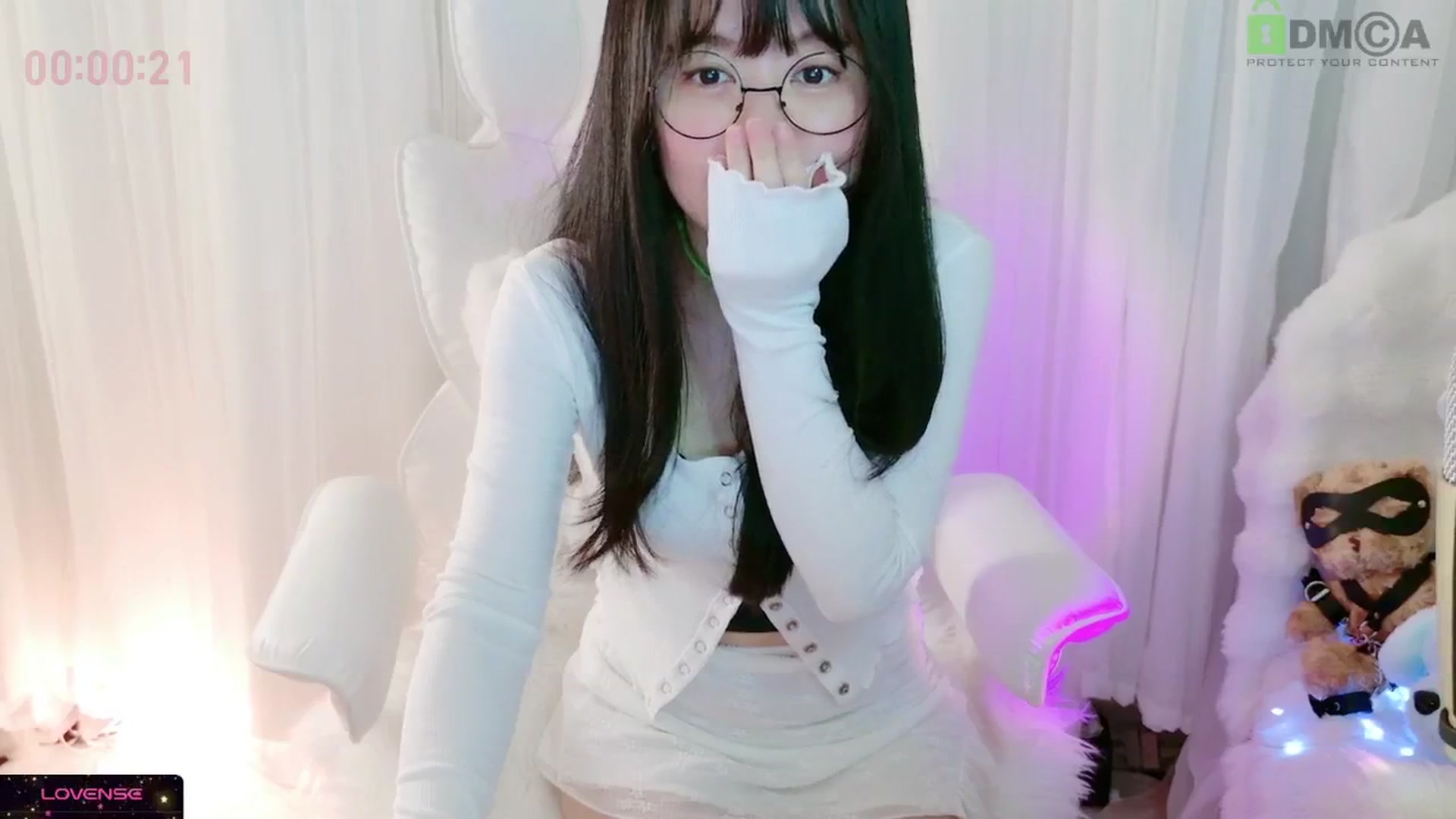 Gallery image thumbnail from meowpafupafu's myfreecams stream on, 05/08/2025, 04:40 image 15 of 20