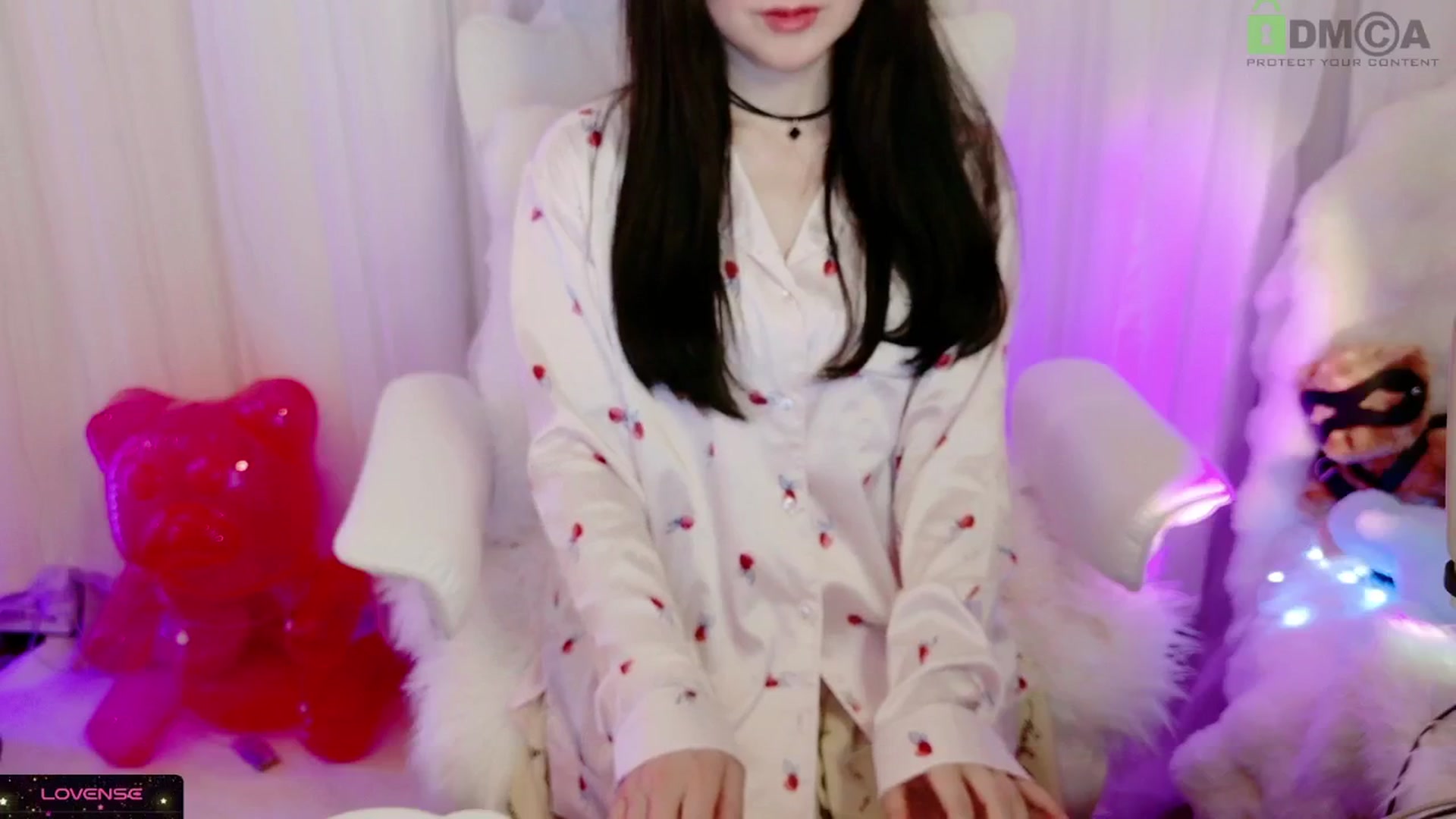 Gallery image thumbnail from meowpafupafu's myfreecams stream on, 05/10/2025, 05:15 image 16 of 20