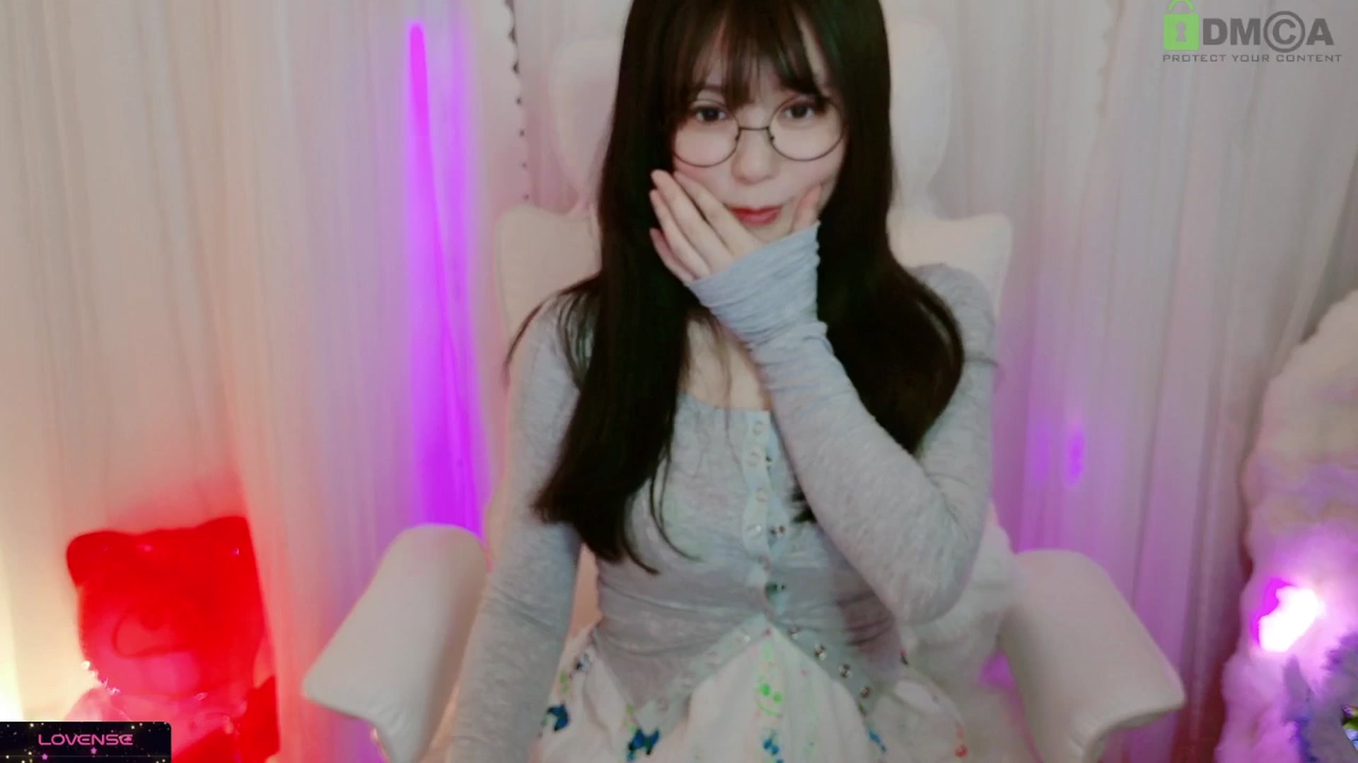 Gallery image thumbnail from meowpafupafu's myfreecams stream on, 05/15/2025, 06:10 image 8 of 20