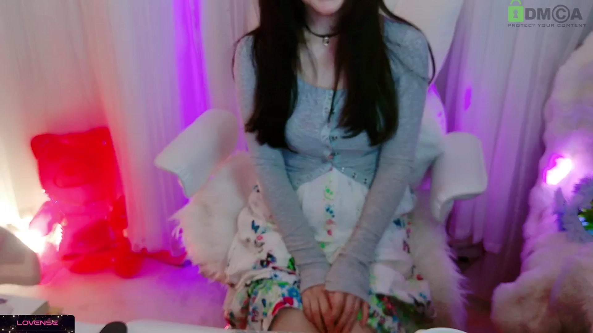 Gallery image thumbnail from meowpafupafu's myfreecams stream on, 05/15/2025, 06:10 image 7 of 20
