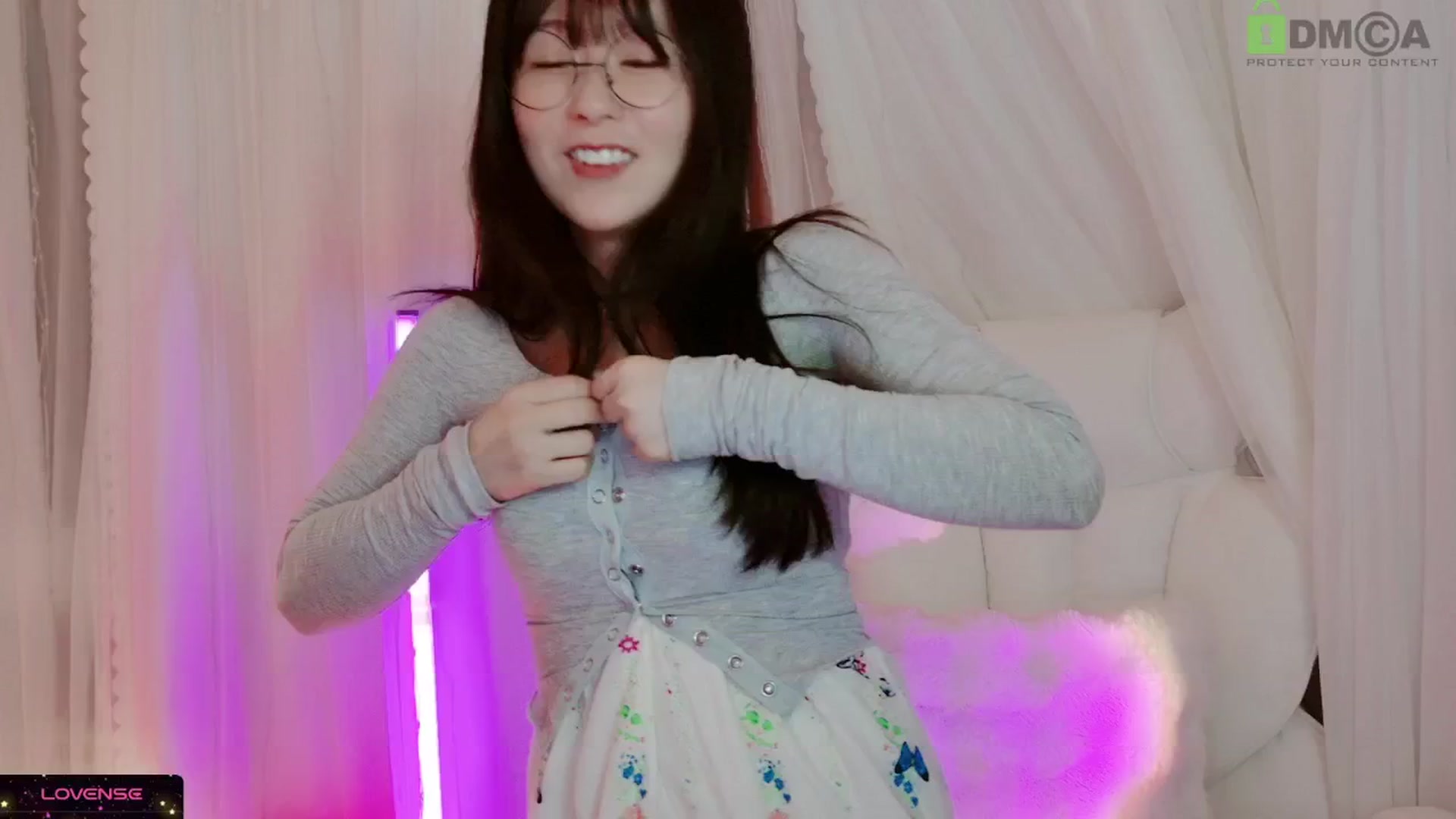 Gallery image thumbnail from meowpafupafu's myfreecams stream on, 05/15/2025, 07:11 image 10 of 20