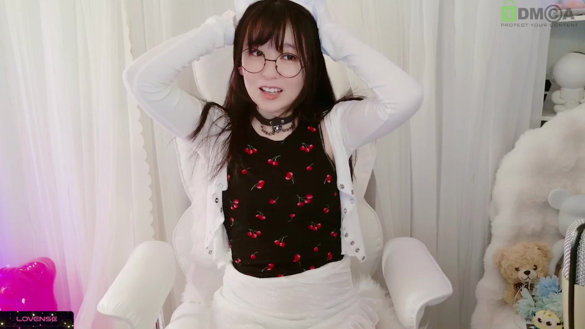 Gallery image thumbnail from meowpafupafu's myfreecams stream on, 05/17/2025, 08:03 image 6 of 20