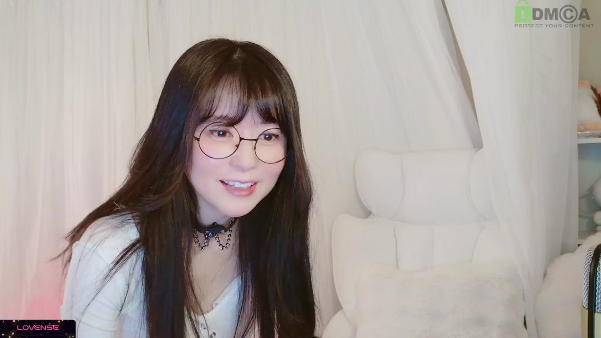 Gallery image thumbnail from meowpafupafu's myfreecams stream on, 05/18/2025, 06:47 image 5 of 20