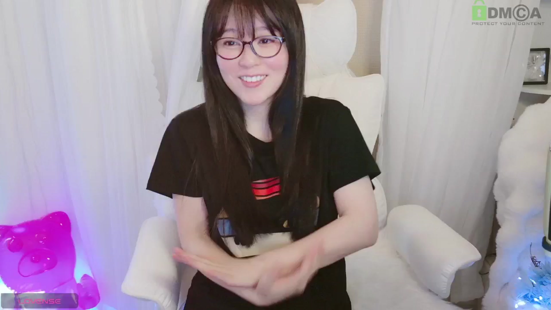 Gallery image thumbnail from meowpafupafu's myfreecams stream on, 06/02/2025, 07:13 image 7 of 20