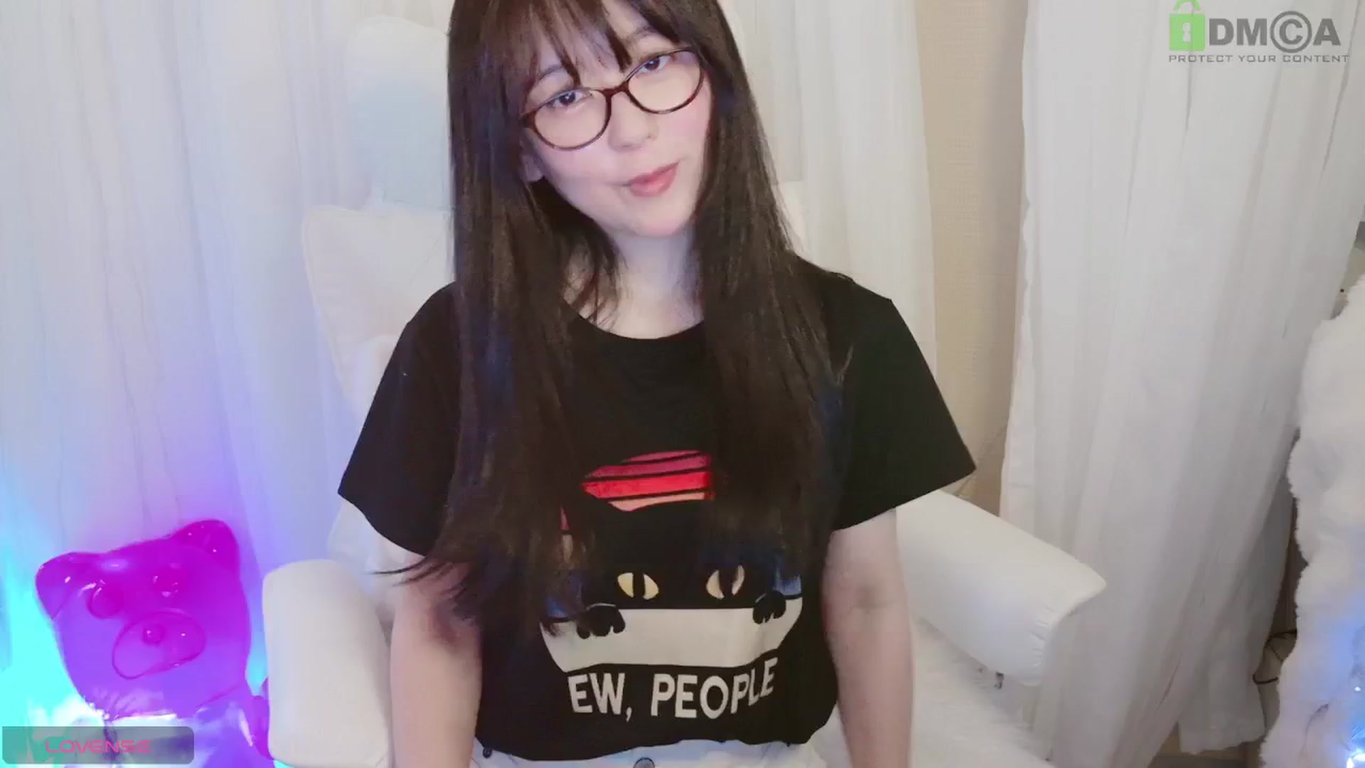 Gallery image thumbnail from meowpafupafu's myfreecams stream on, 06/02/2025, 07:13 image 12 of 20