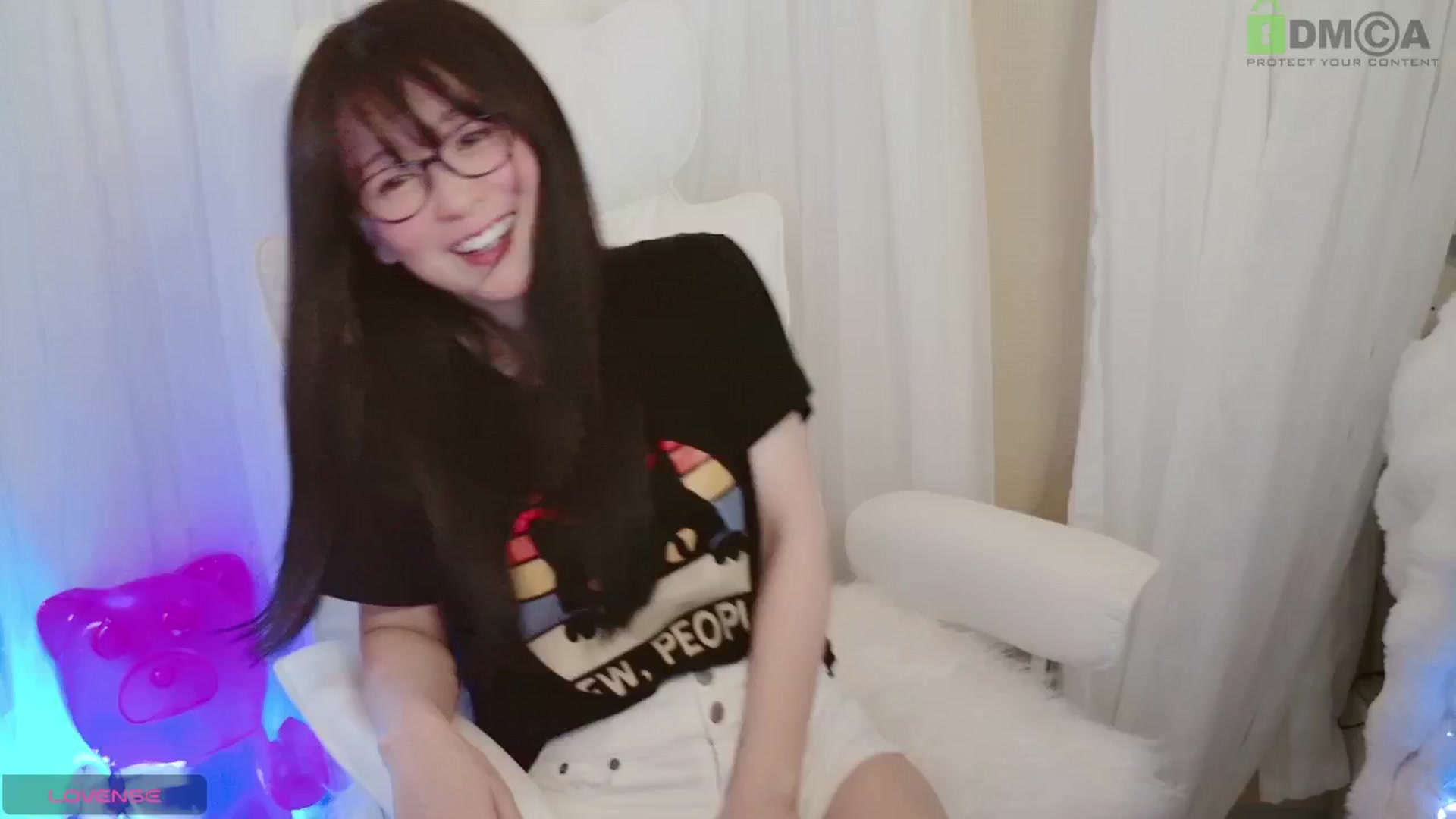 Gallery image thumbnail from meowpafupafu's myfreecams stream on, 06/02/2025, 07:13 image 13 of 20
