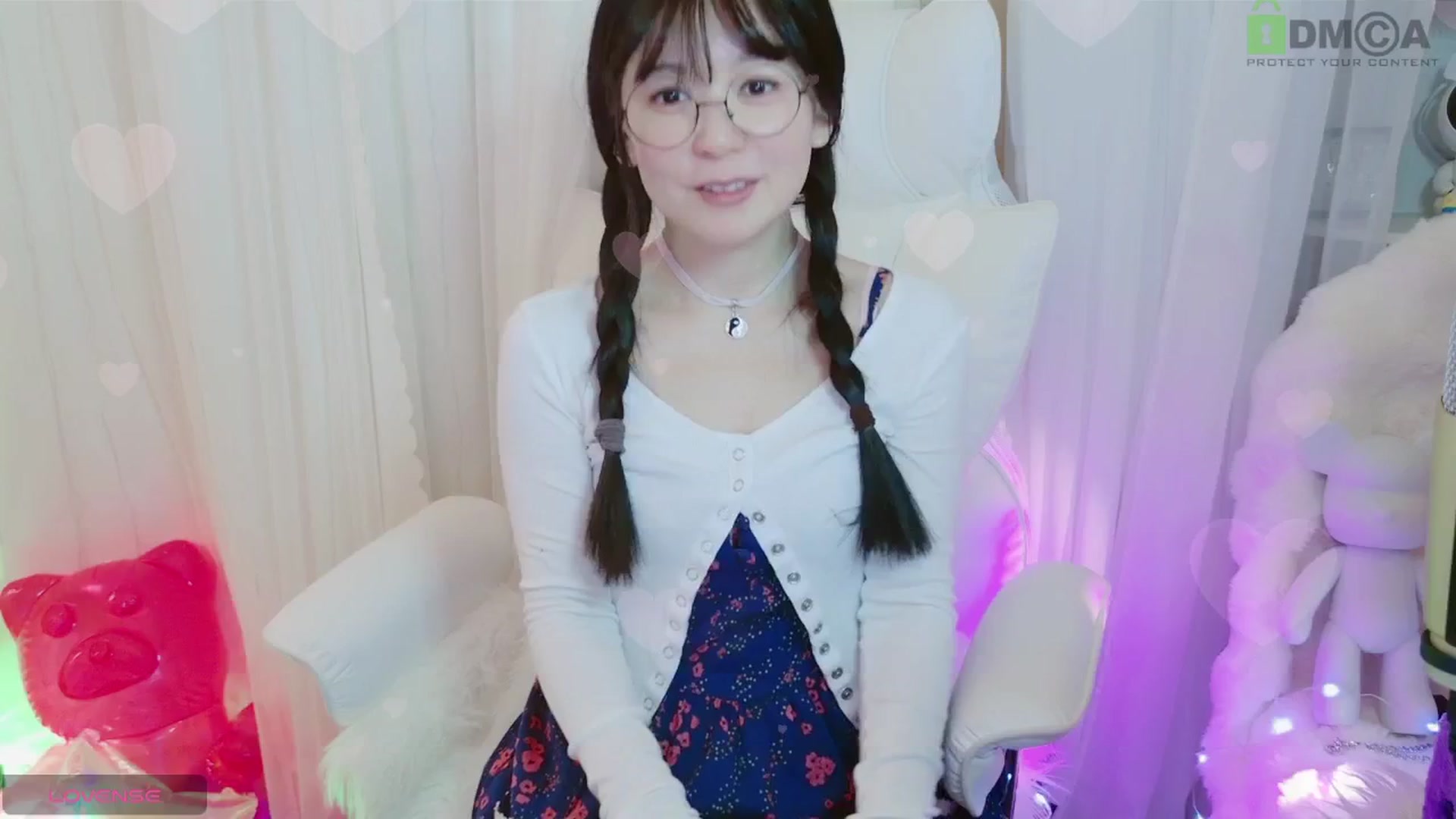 Gallery image thumbnail from meowpafupafu's myfreecams stream on, 06/07/2025, 06:36 image 1 of 20