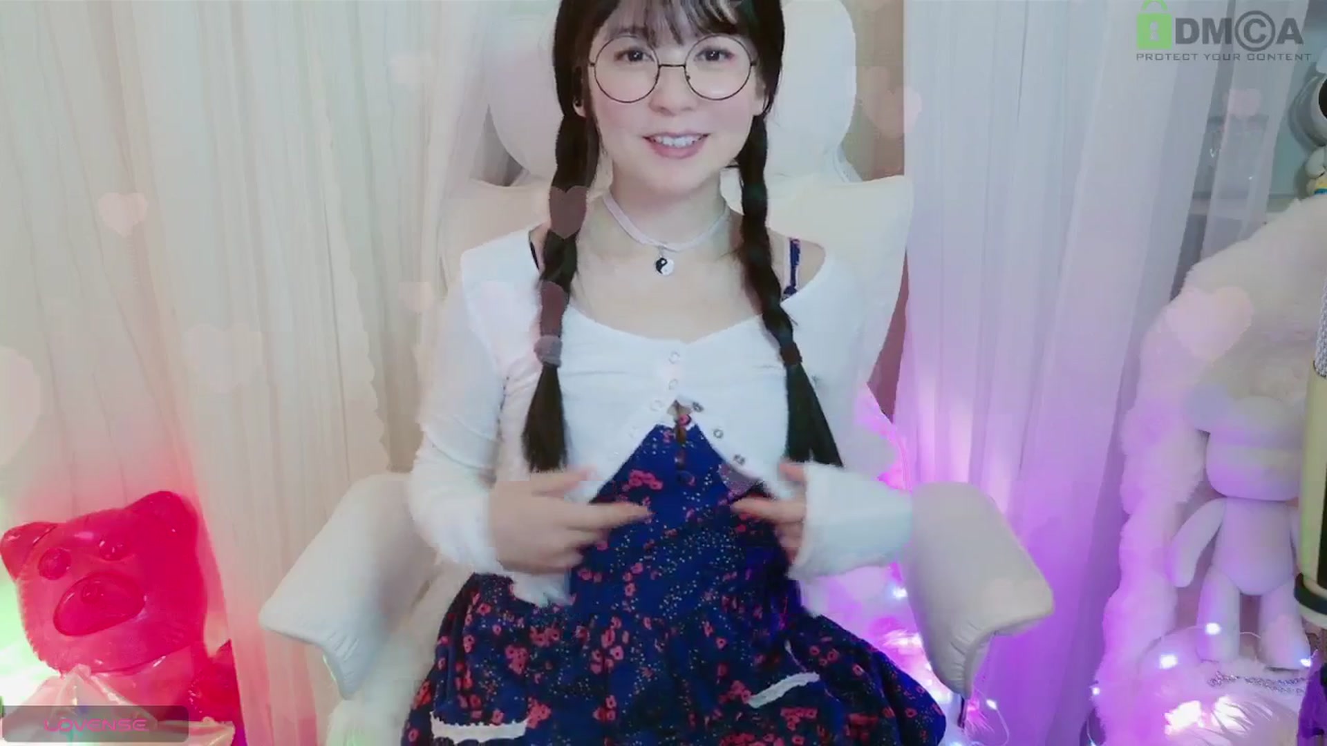 Gallery image thumbnail from meowpafupafu's myfreecams stream on, 06/07/2025, 06:36 image 4 of 20