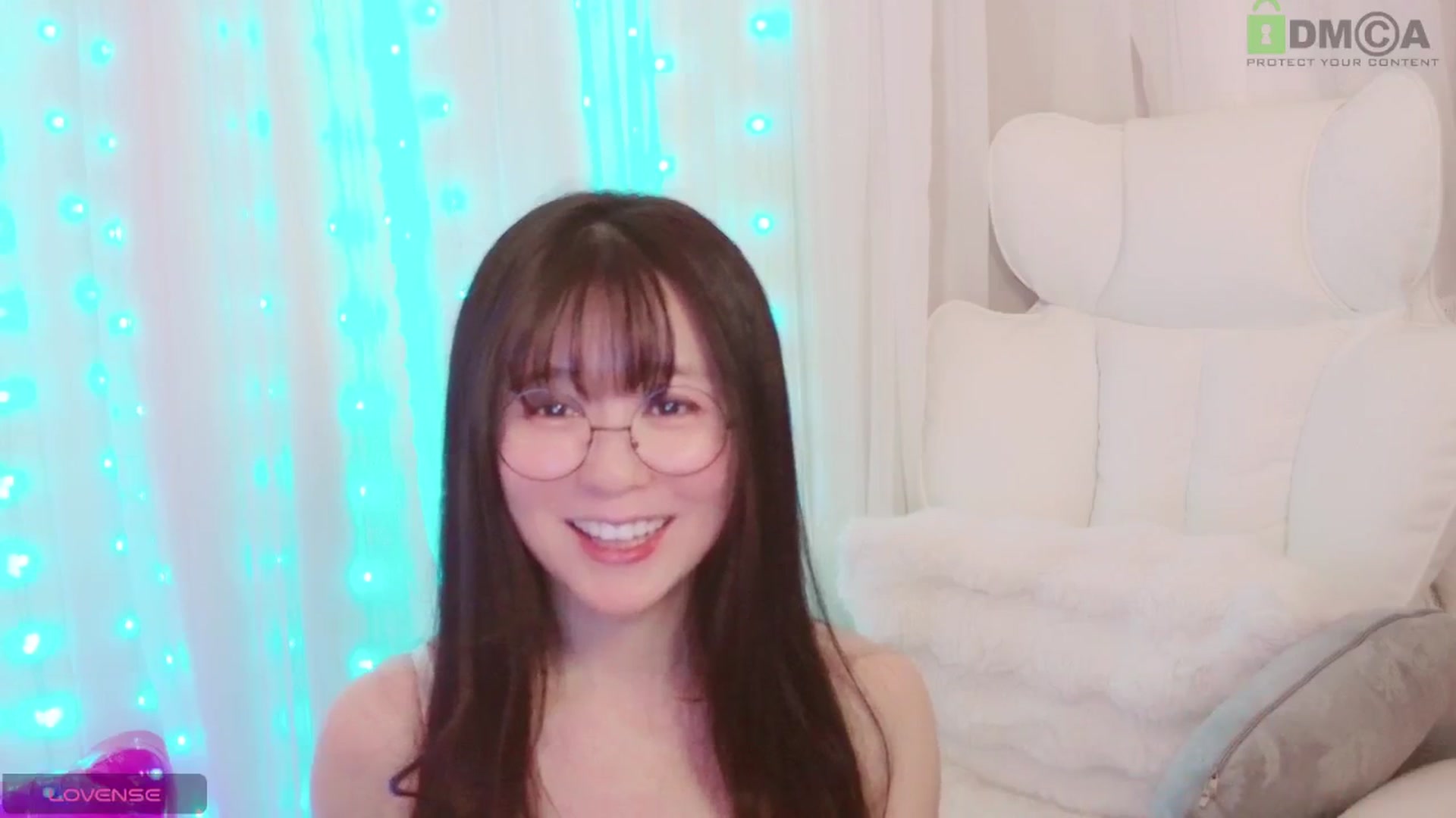 Gallery image thumbnail from meowpafupafu's myfreecams stream on, 06/13/2025, 07:05 image 17 of 20