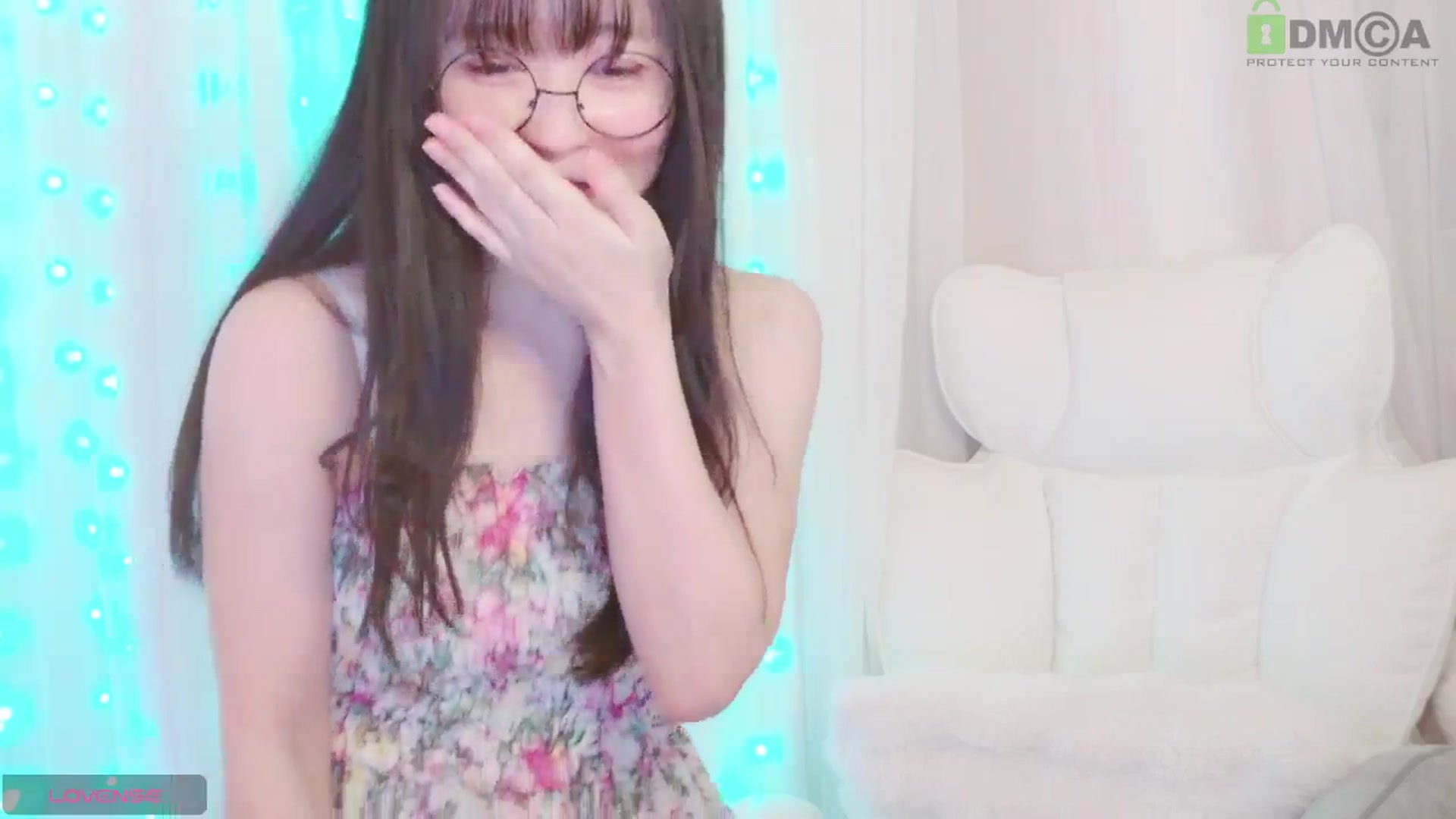 Gallery image thumbnail from meowpafupafu's myfreecams stream on, 06/13/2025, 07:05 image 16 of 20