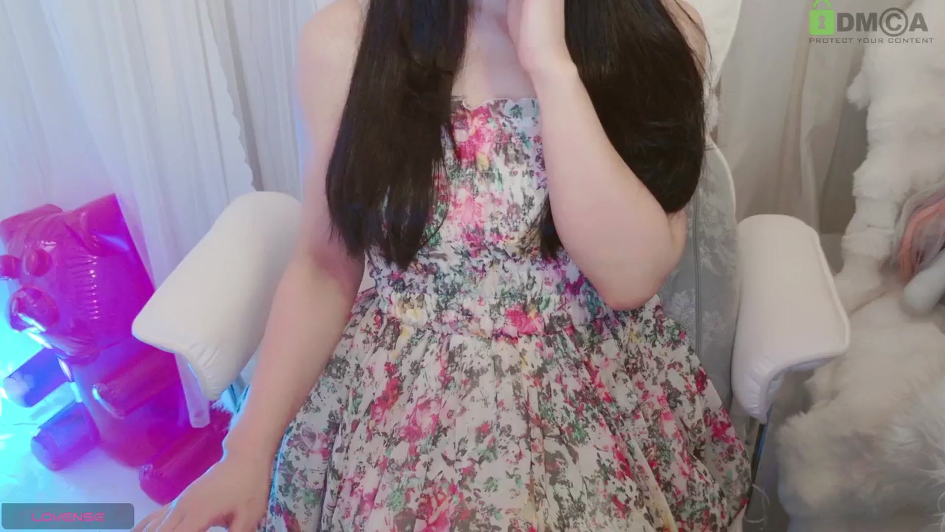 Gallery image thumbnail from meowpafupafu's myfreecams stream on, 06/13/2025, 07:05 image 3 of 20