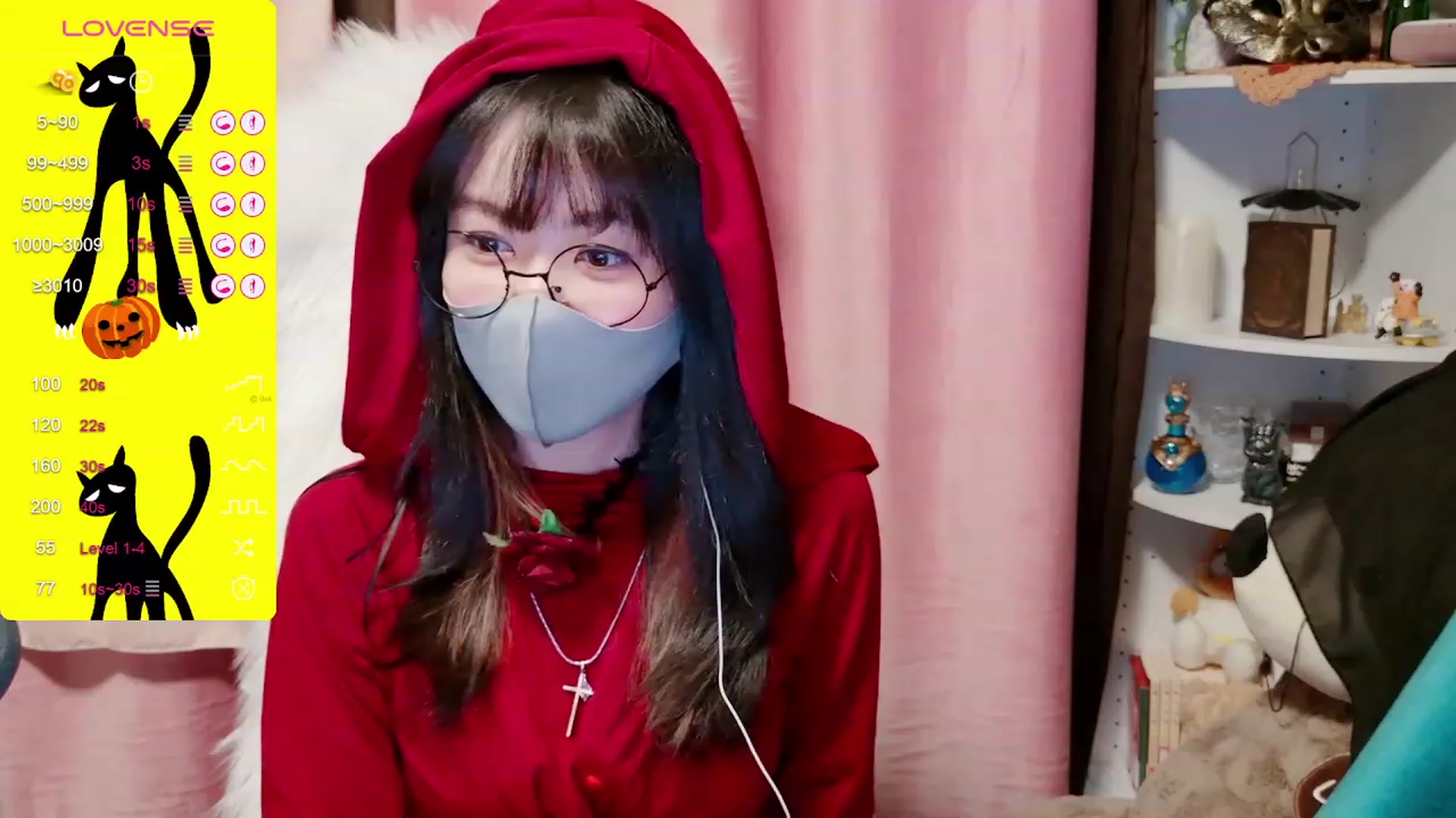 Gallery image thumbnail from meows's myfreecams stream on, 10/15/2023, 05:16 image 9 of 20