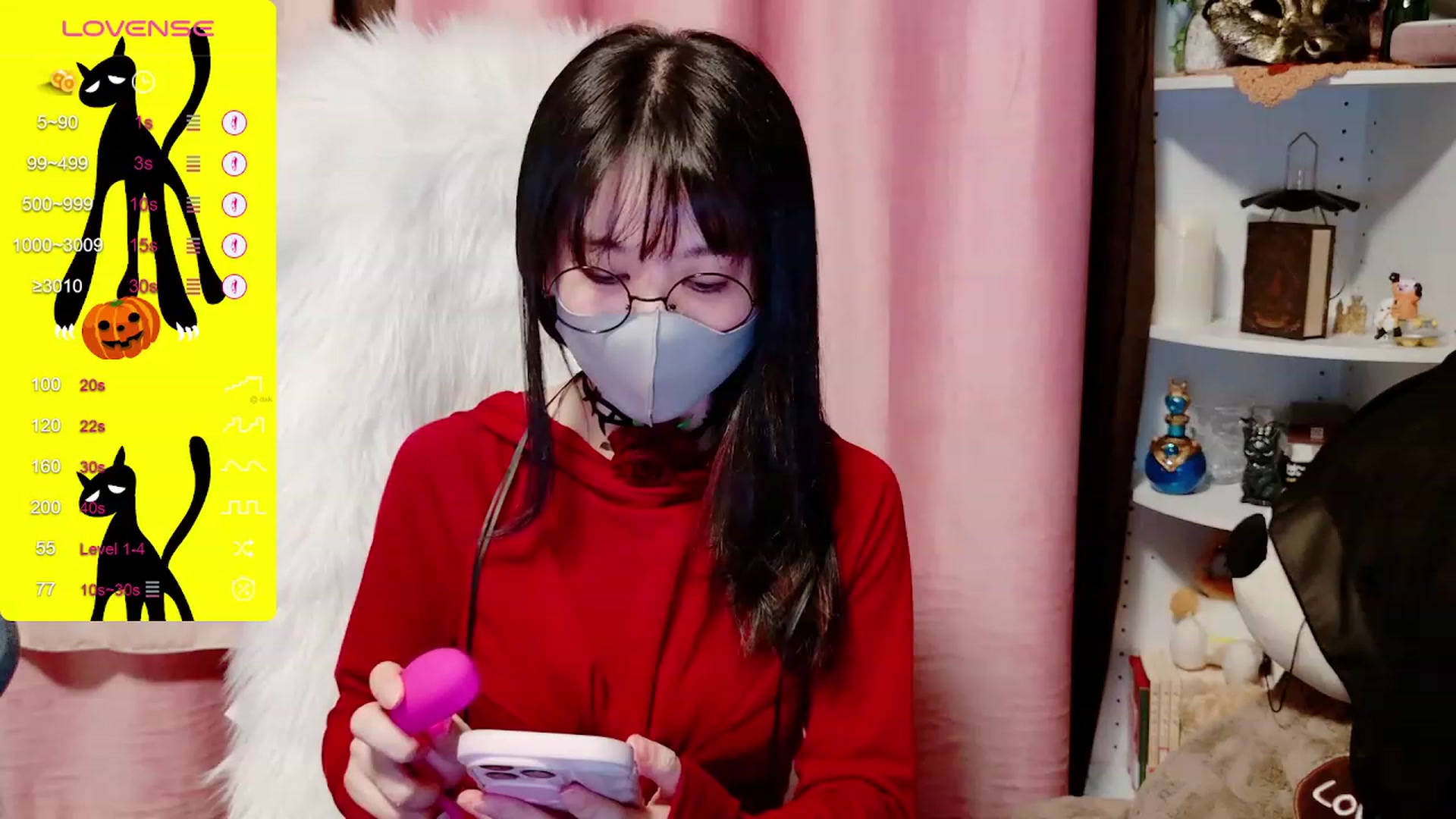 Gallery image thumbnail from meows's myfreecams stream on, 10/15/2023, 05:16 image 7 of 20