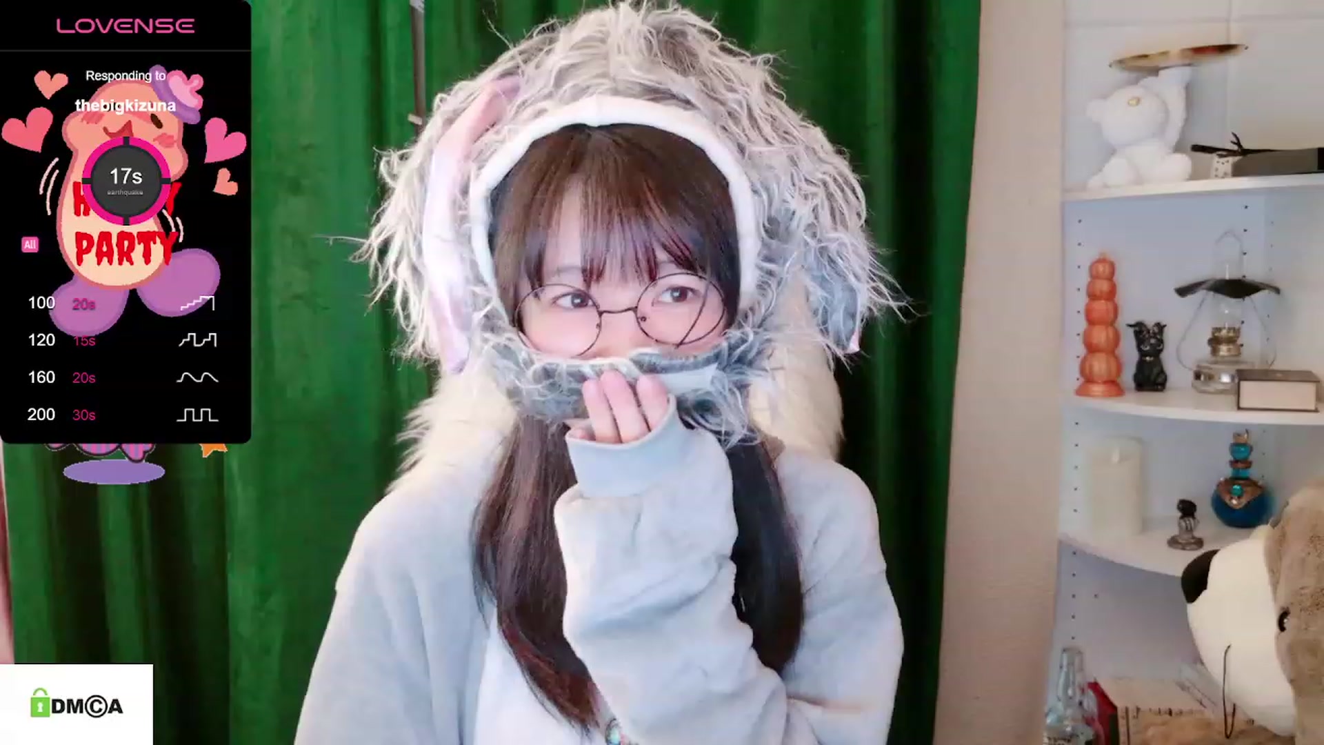 Gallery image thumbnail from meows's myfreecams stream on, 11/11/2023, 06:43 image 17 of 20